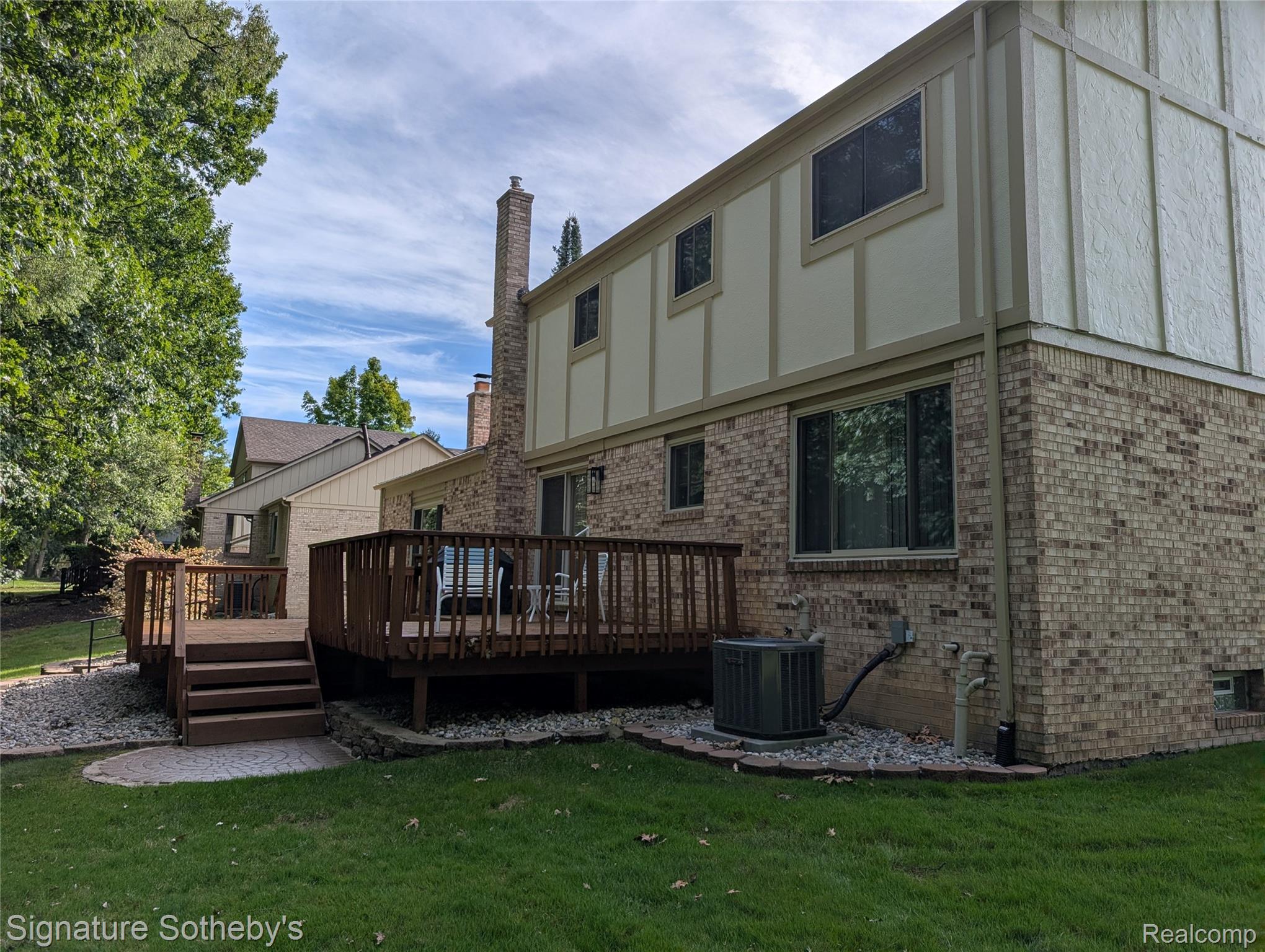 5303 Woodrun Drive Property Photo 21