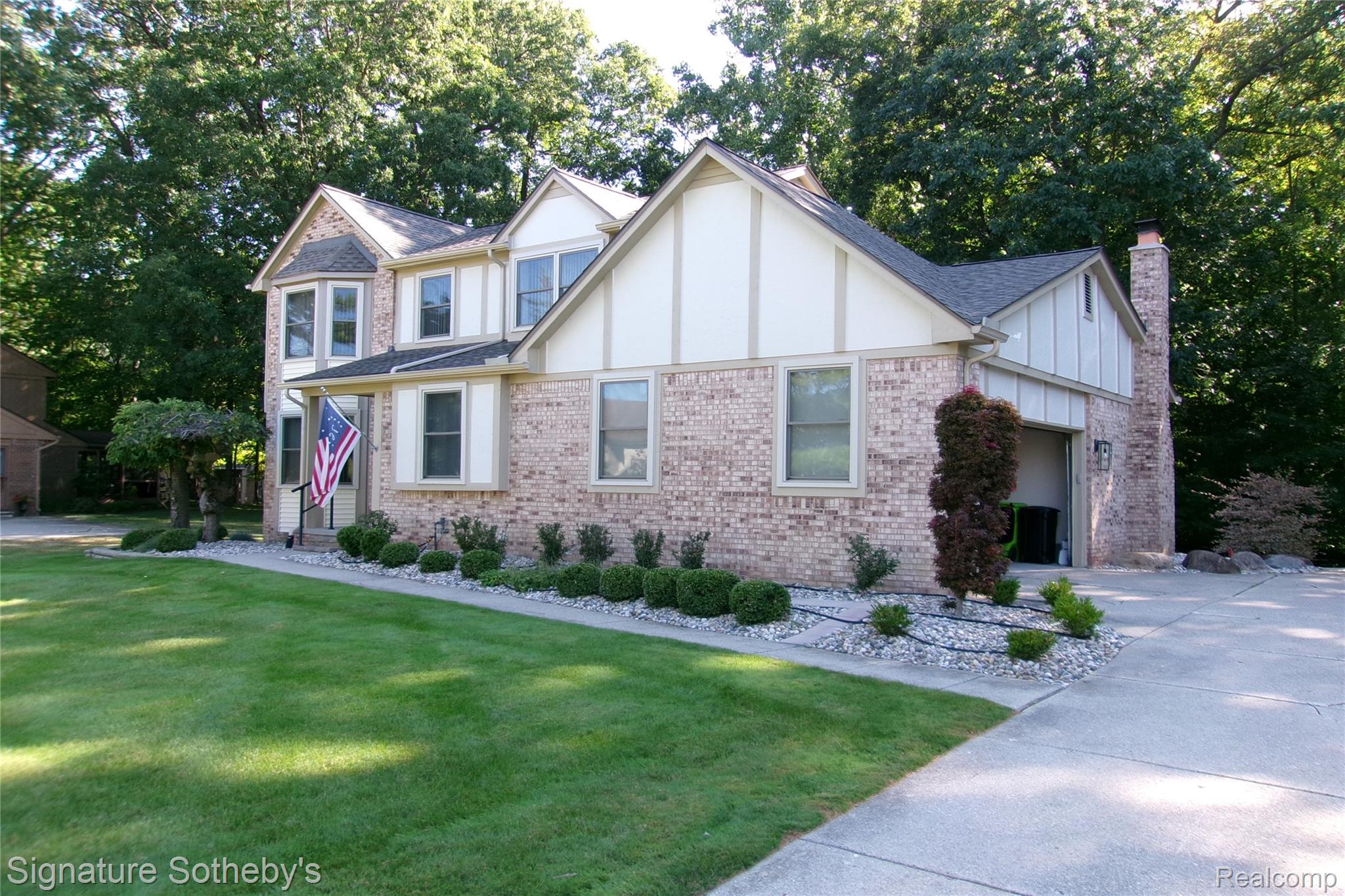 5303 Woodrun Drive Property Photo 23