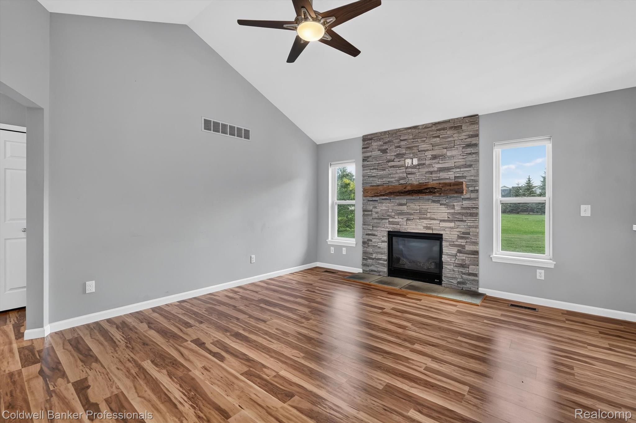 1297 Rosalie Drive Property Photo 6