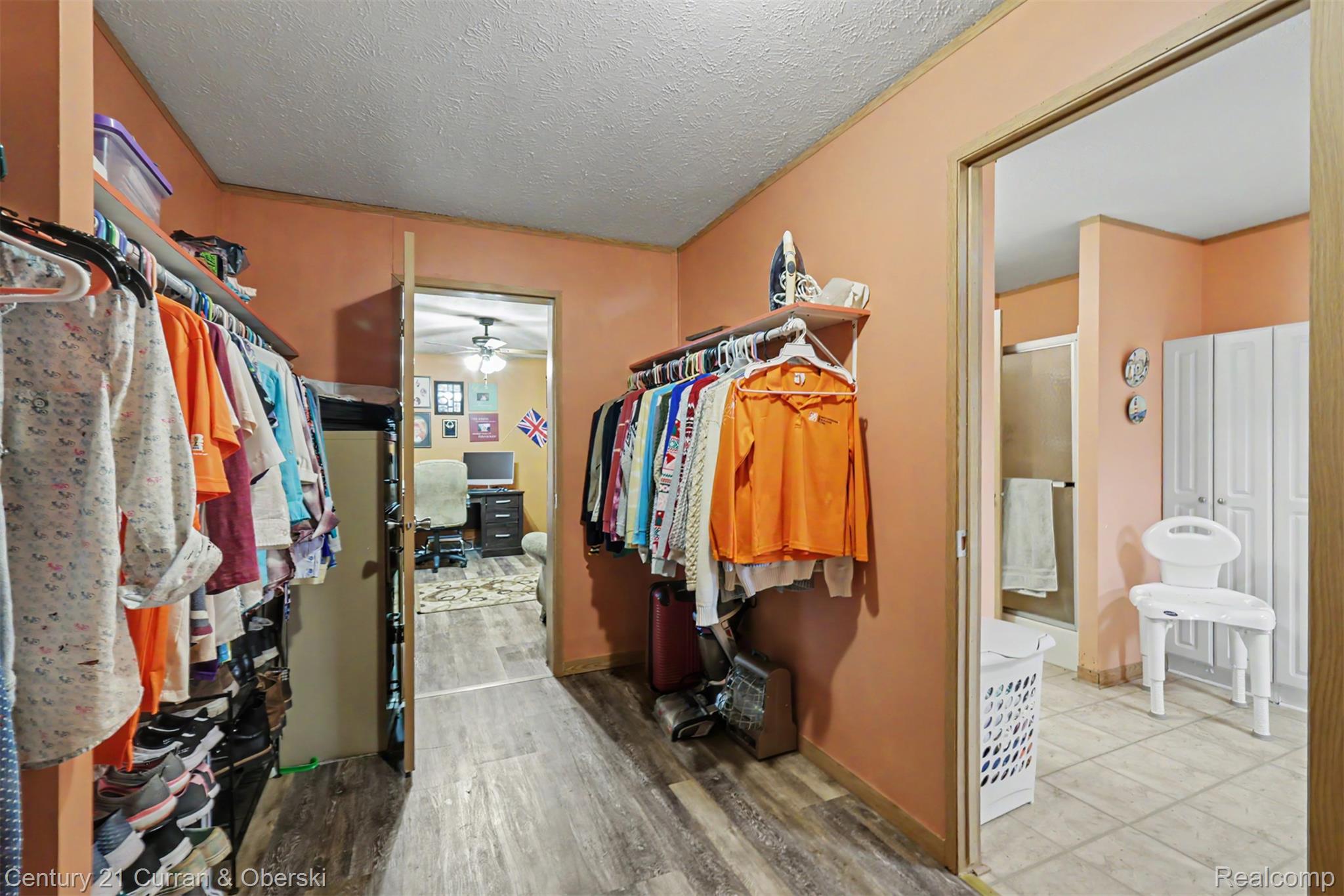 24519 Manchester Property Photo 28