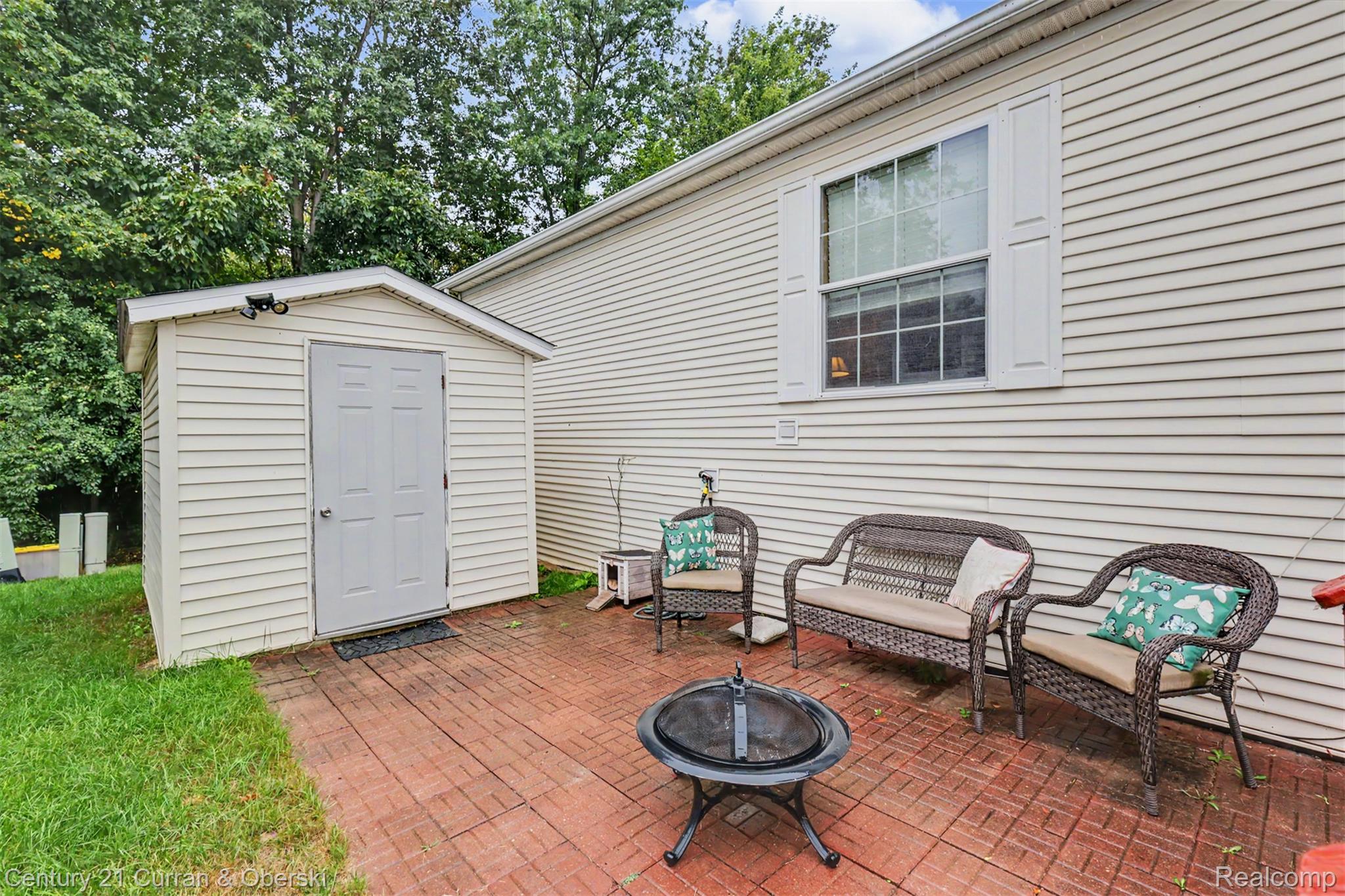 24519 Manchester Property Photo 37