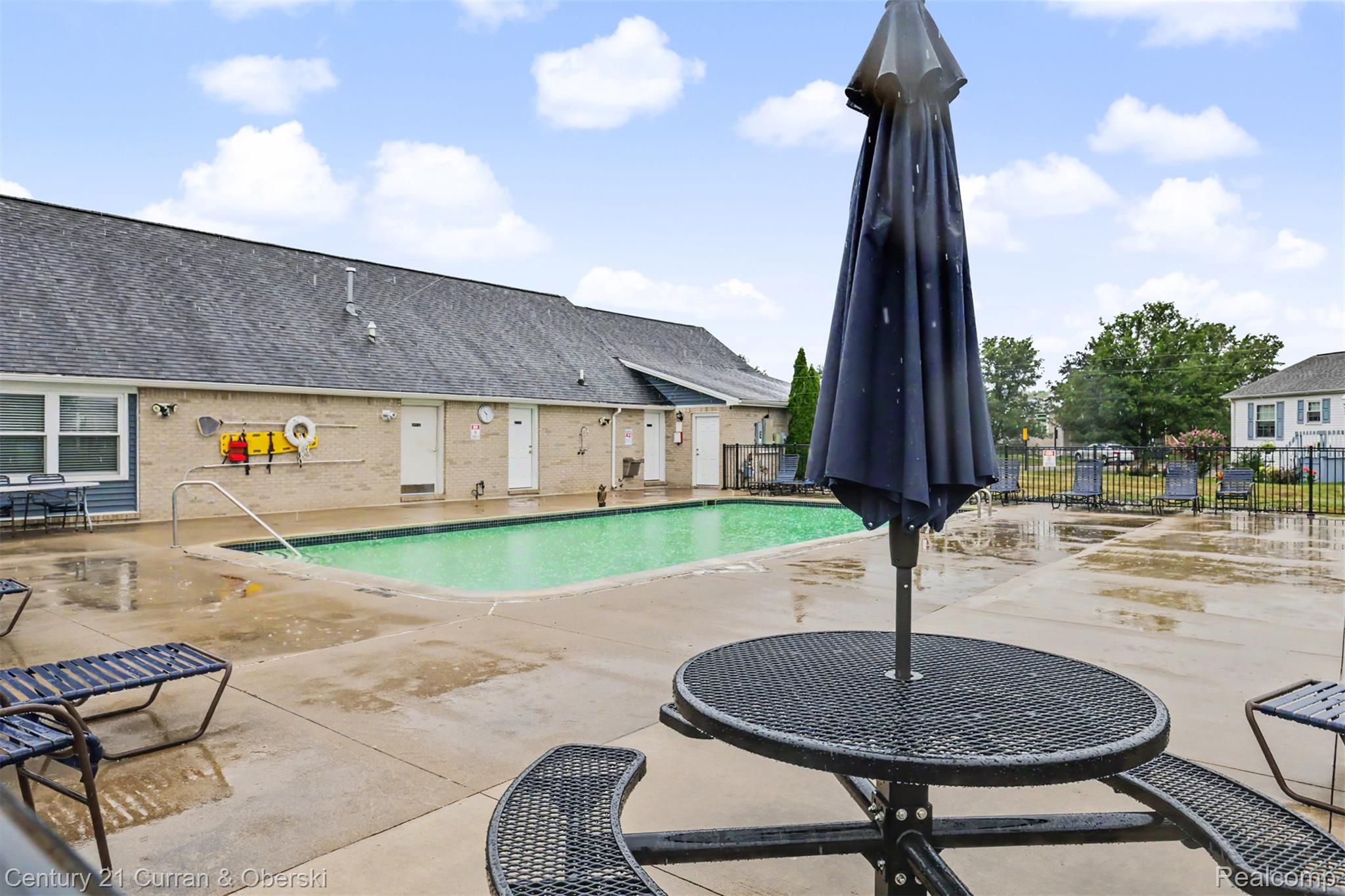 24519 Manchester Property Photo 44