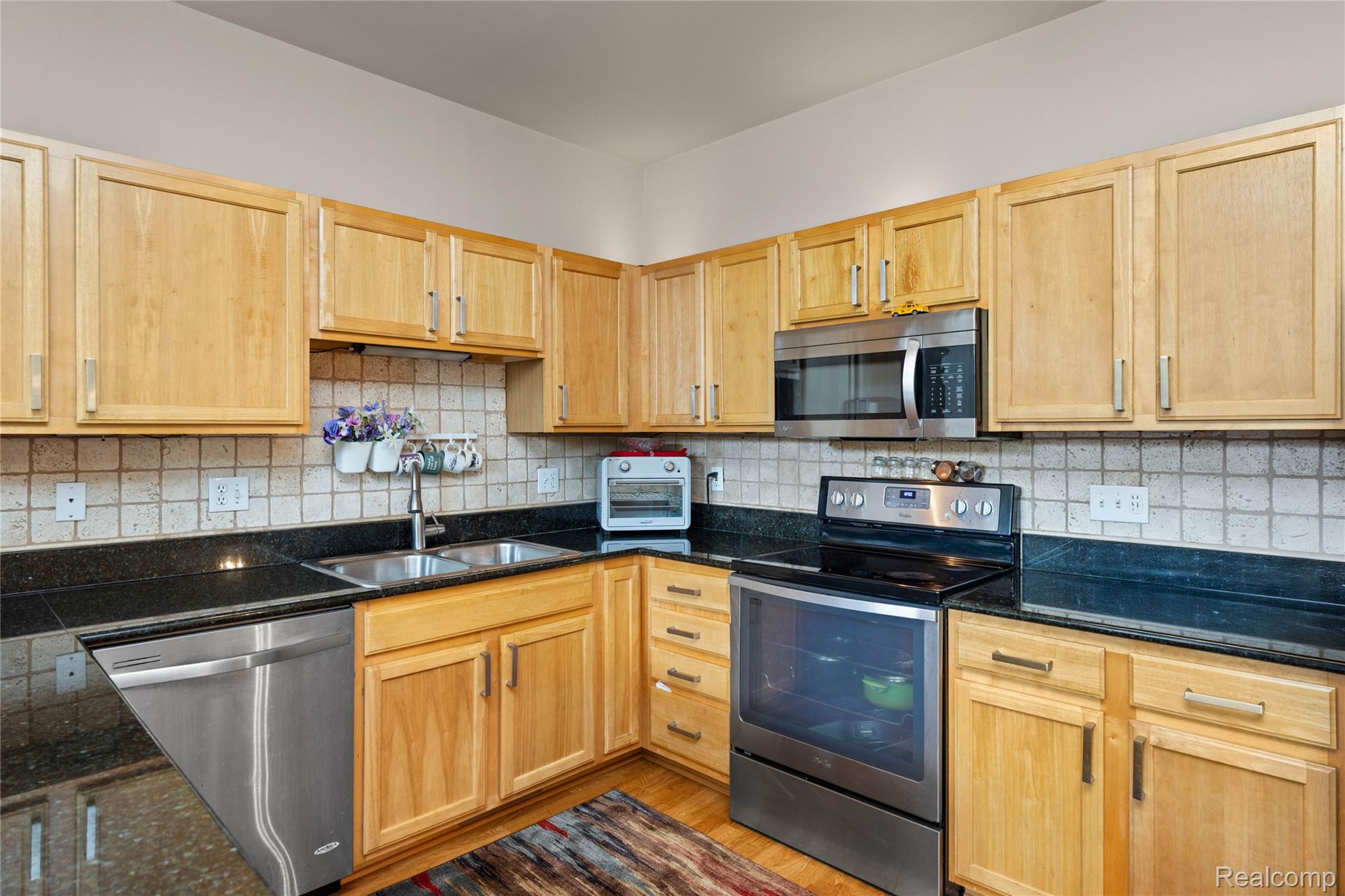 30695 Ardmore Court Property Photo 18