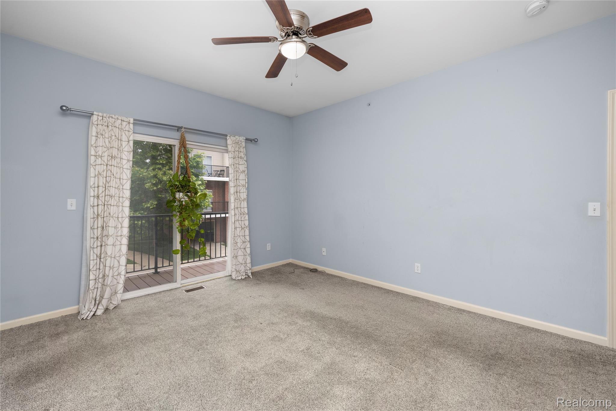 30695 Ardmore Court Property Photo 25