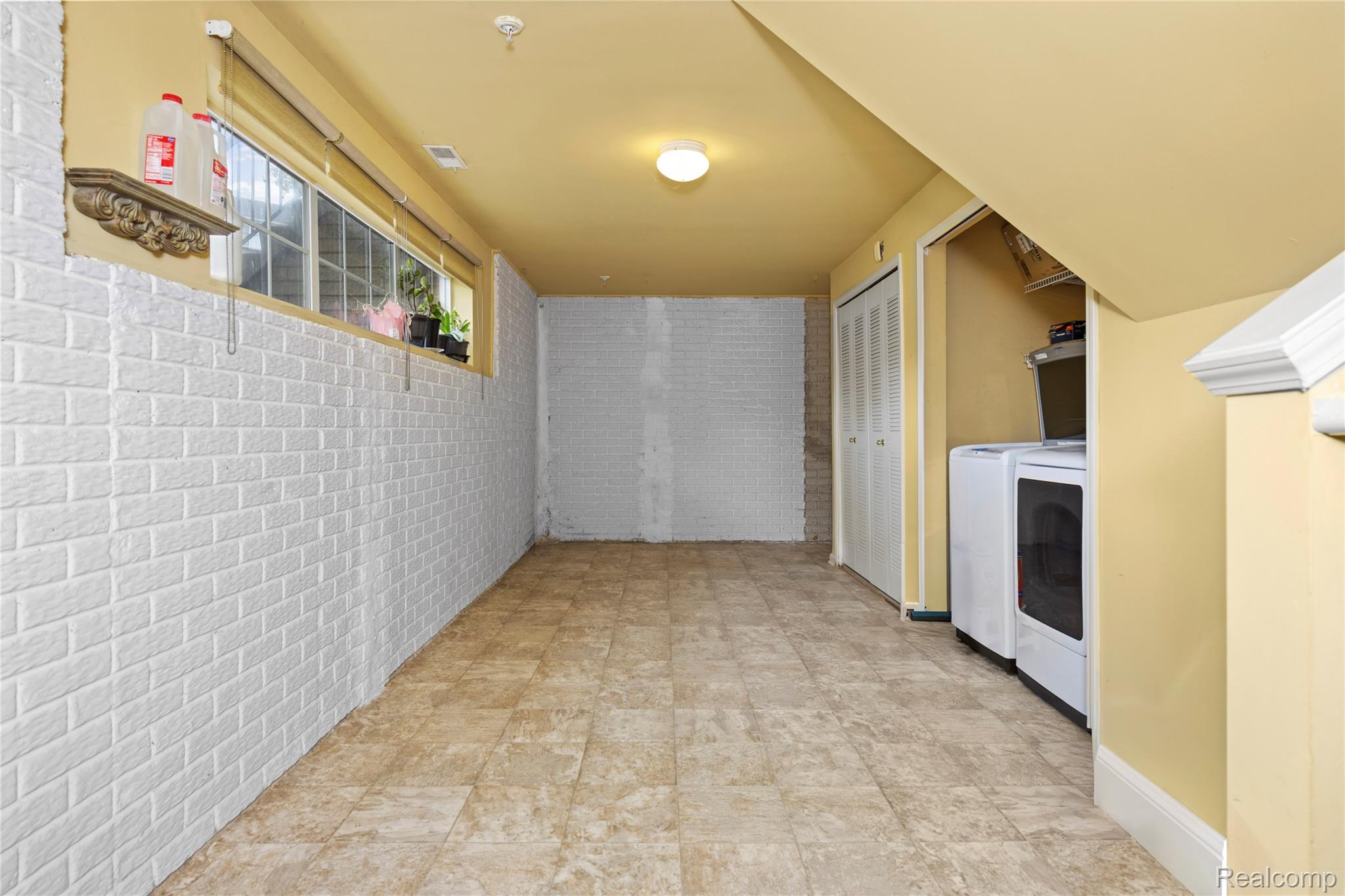 30695 Ardmore Court Property Photo 29