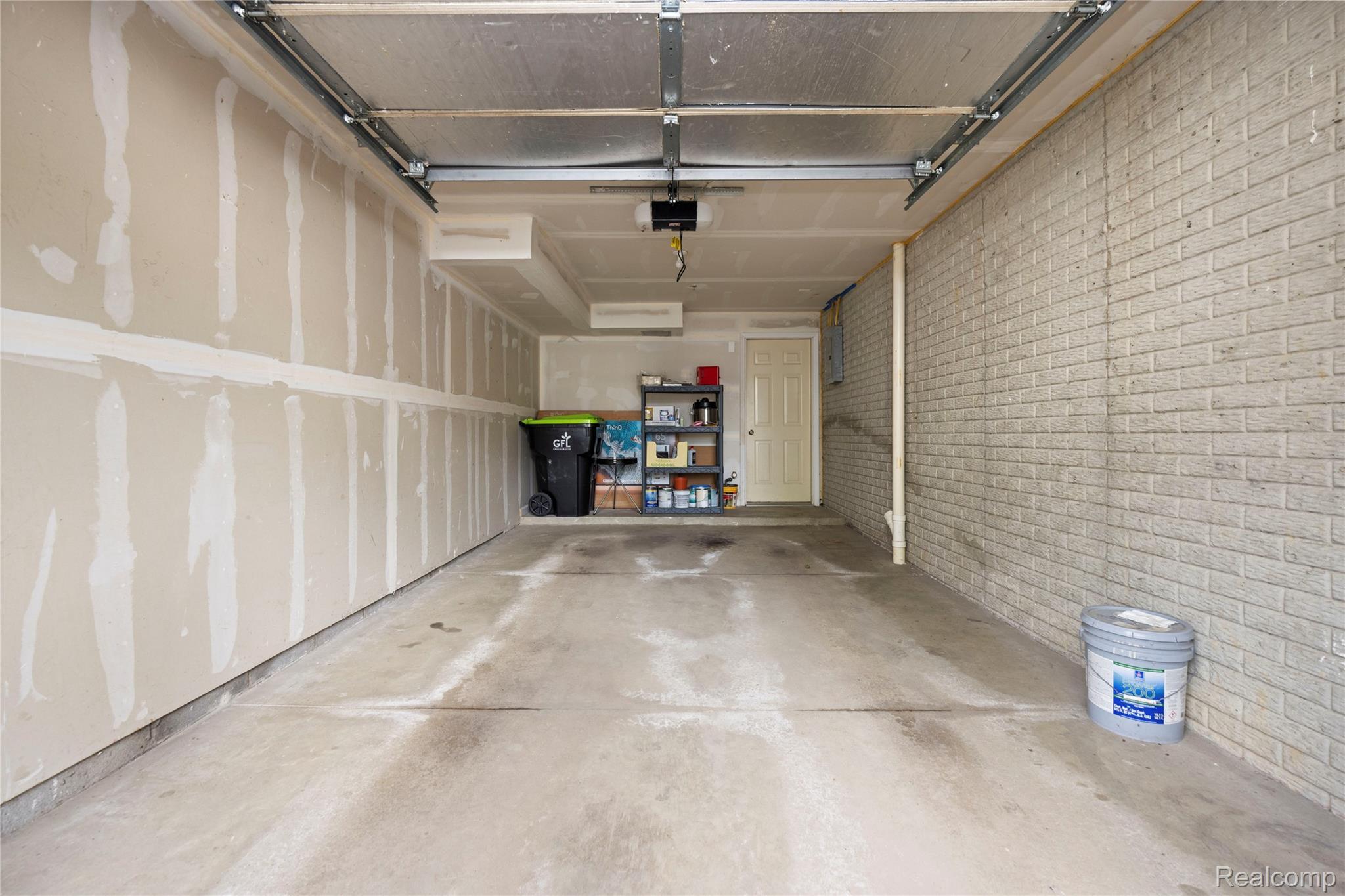 30695 Ardmore Court Property Photo 34