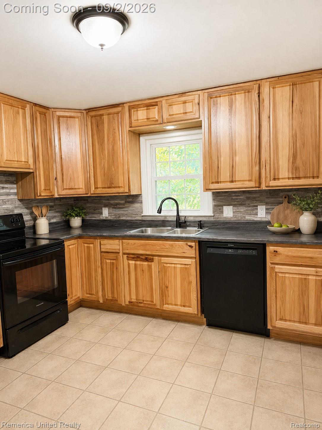 601 Morgan Street Property Photo 4