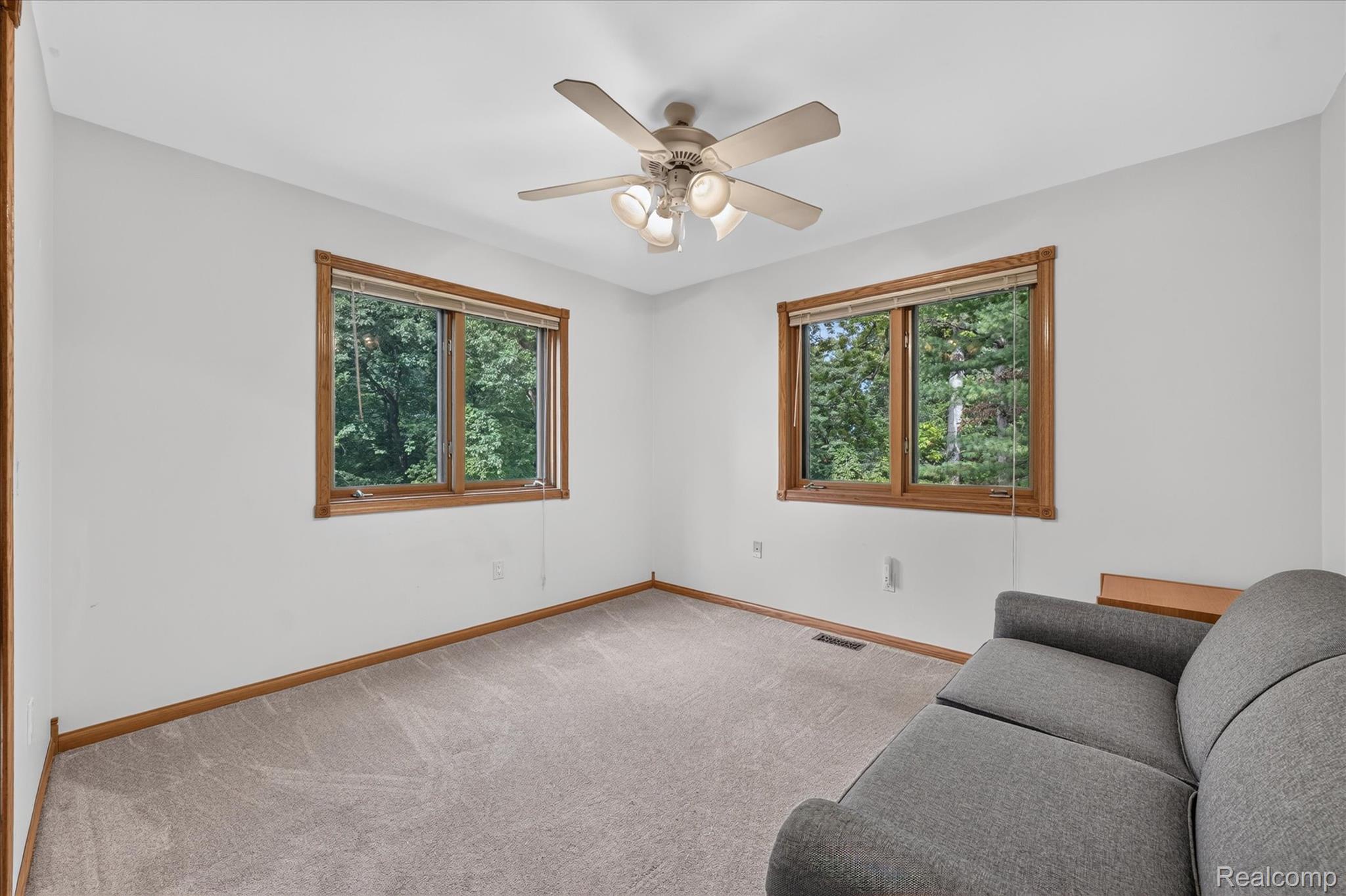 5001 Mohawk Avenue Property Photo 31