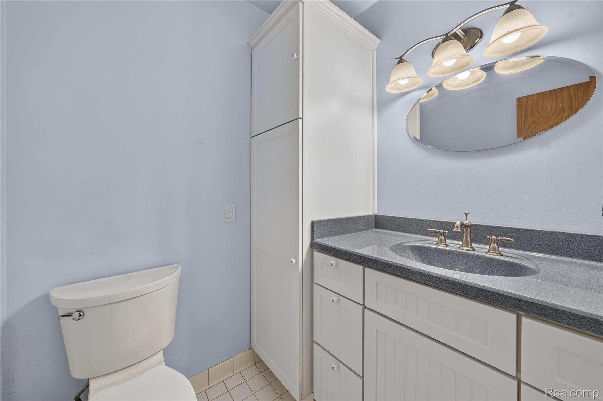 5001 Mohawk Avenue Property Photo 36