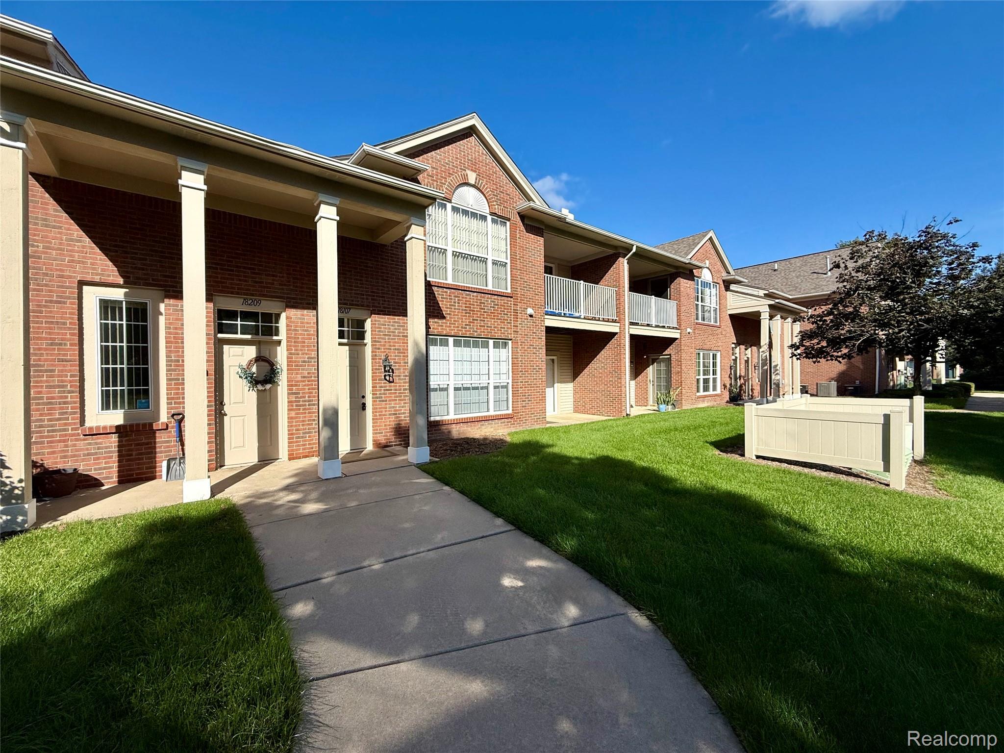 18107 Chesapeake Circle Property Photo 42