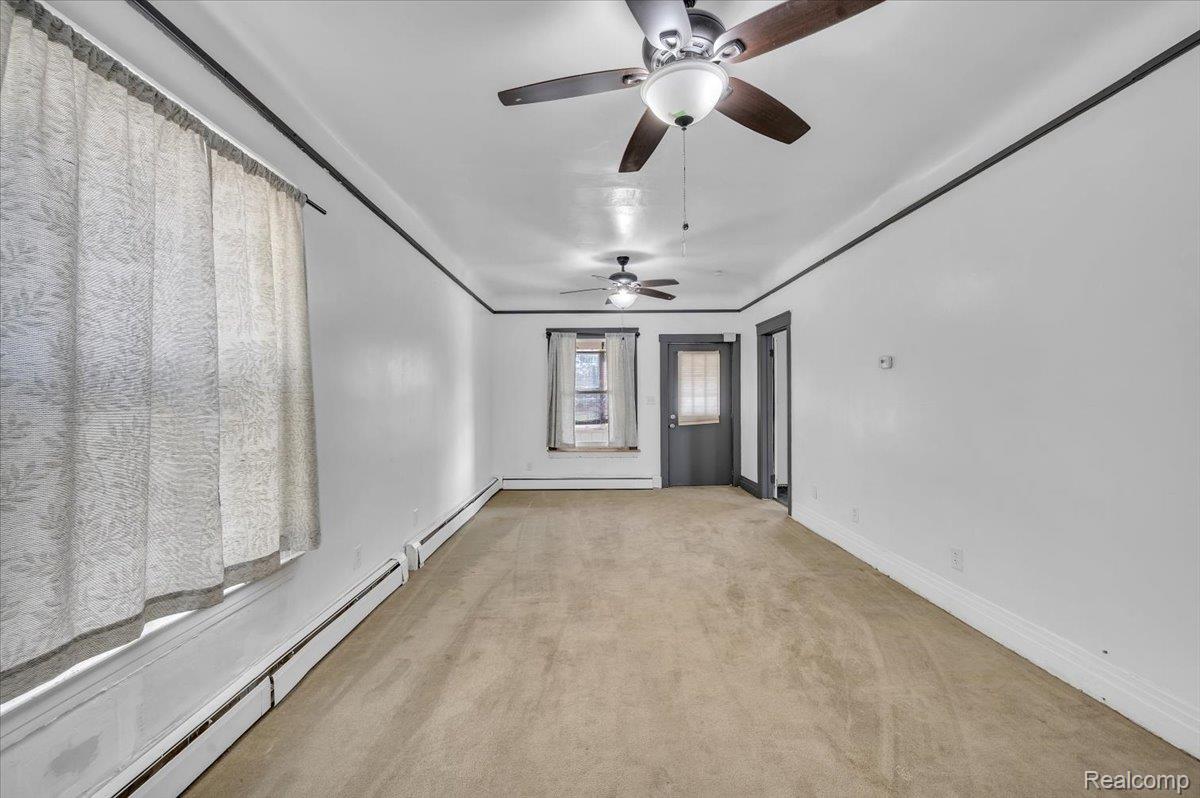 3342 11th Street Property Photo 6