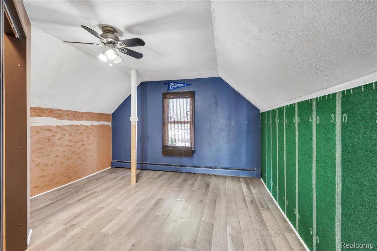3342 11th Street Property Photo 15