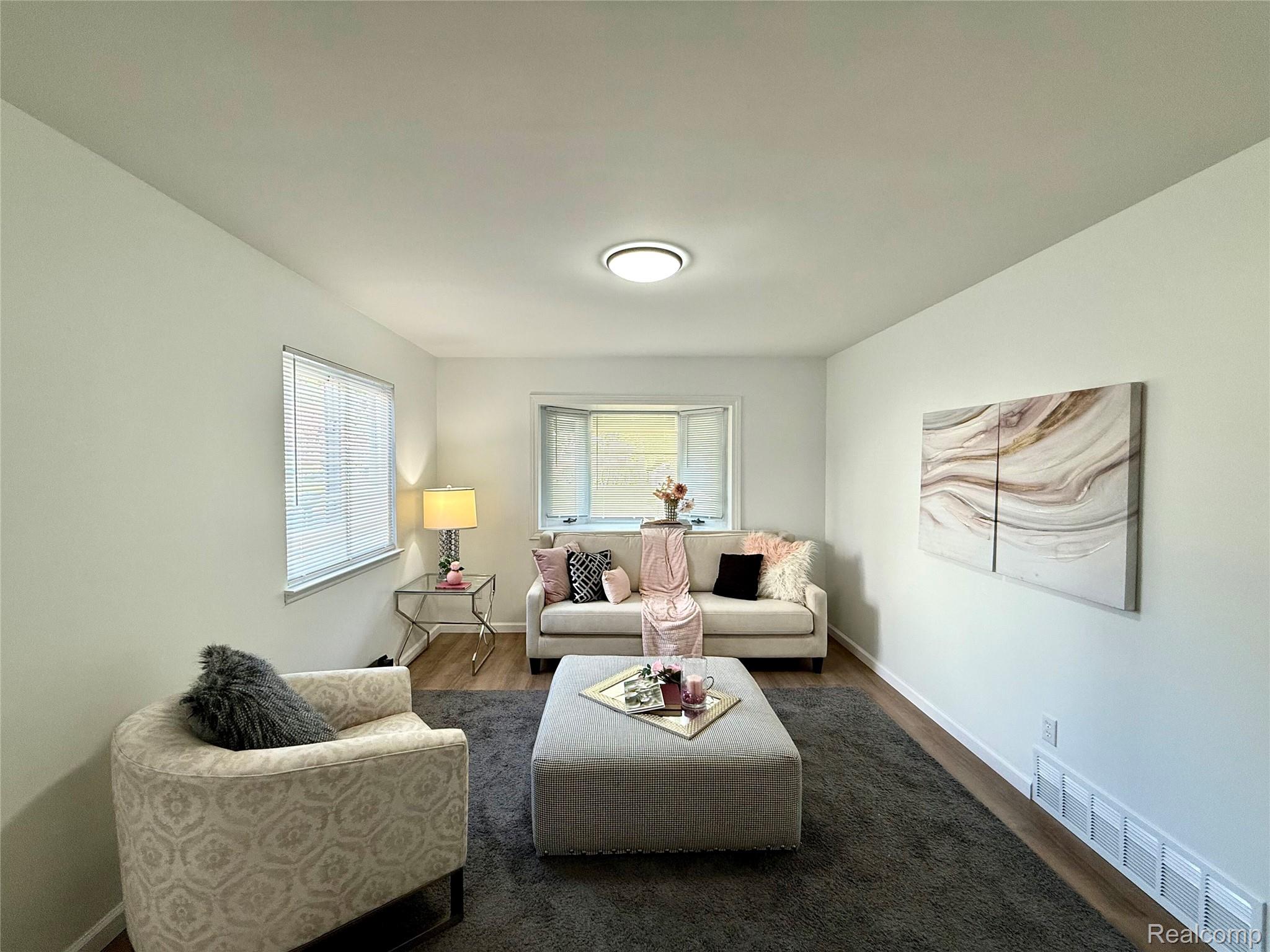 2376 Hempstead Road Property Photo 6