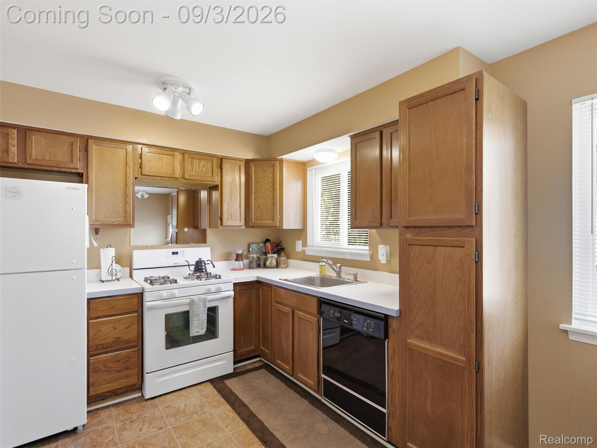 29261 Mcdonald Street Property Photo 8