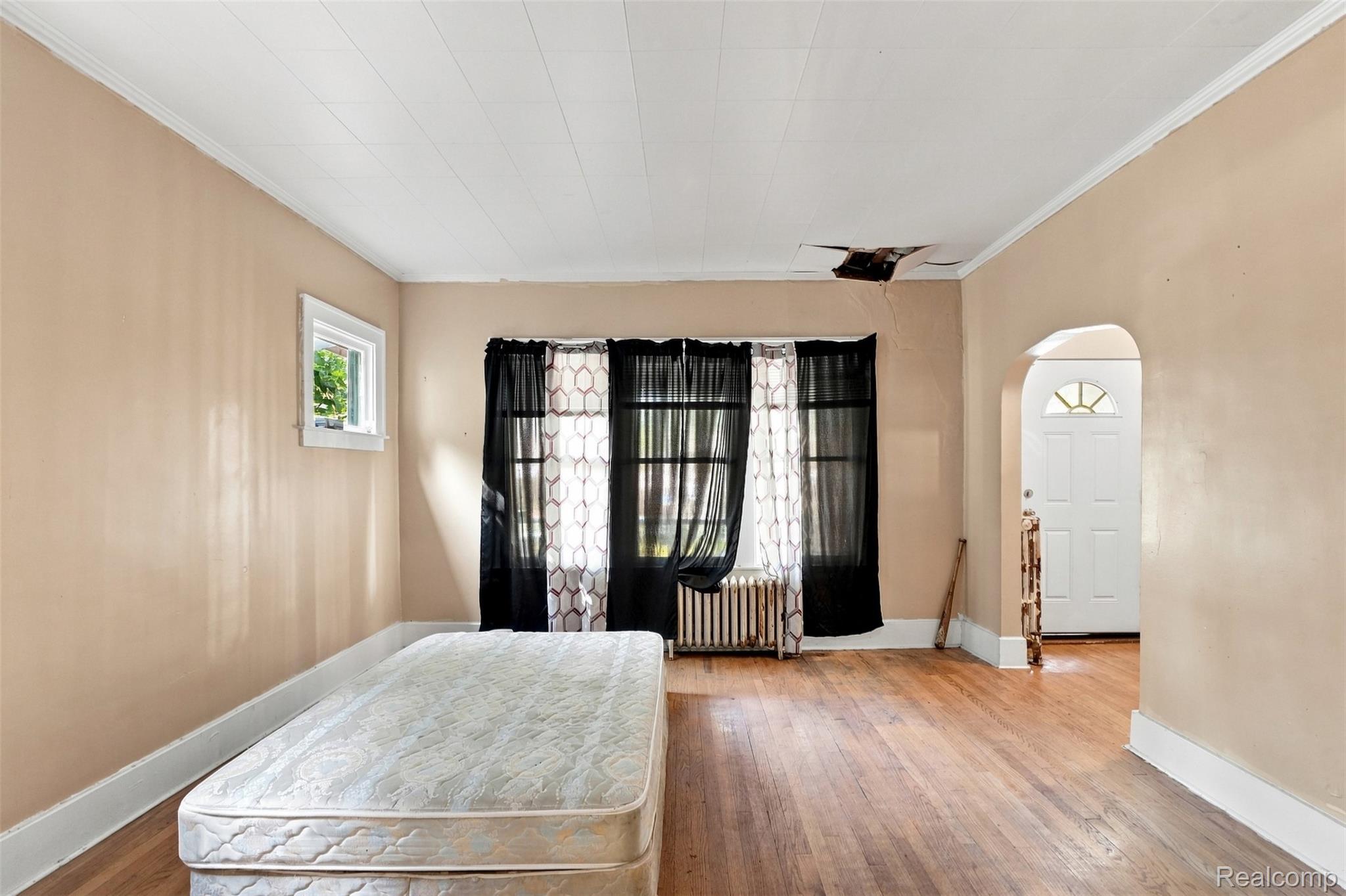 3910 Bedford Street Property Photo 3