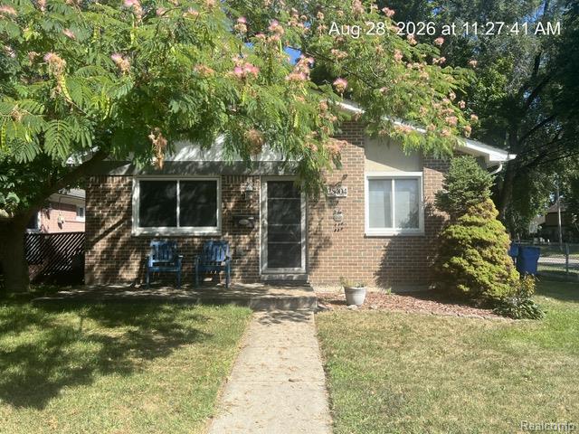25404 N Dartmouth Street Property Photo 1
