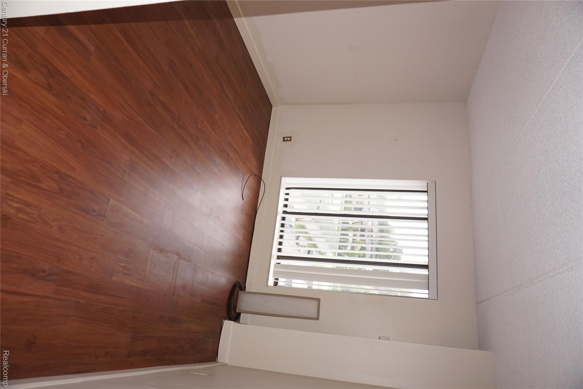 21800 Morley Avenue 510 Property Photo 16