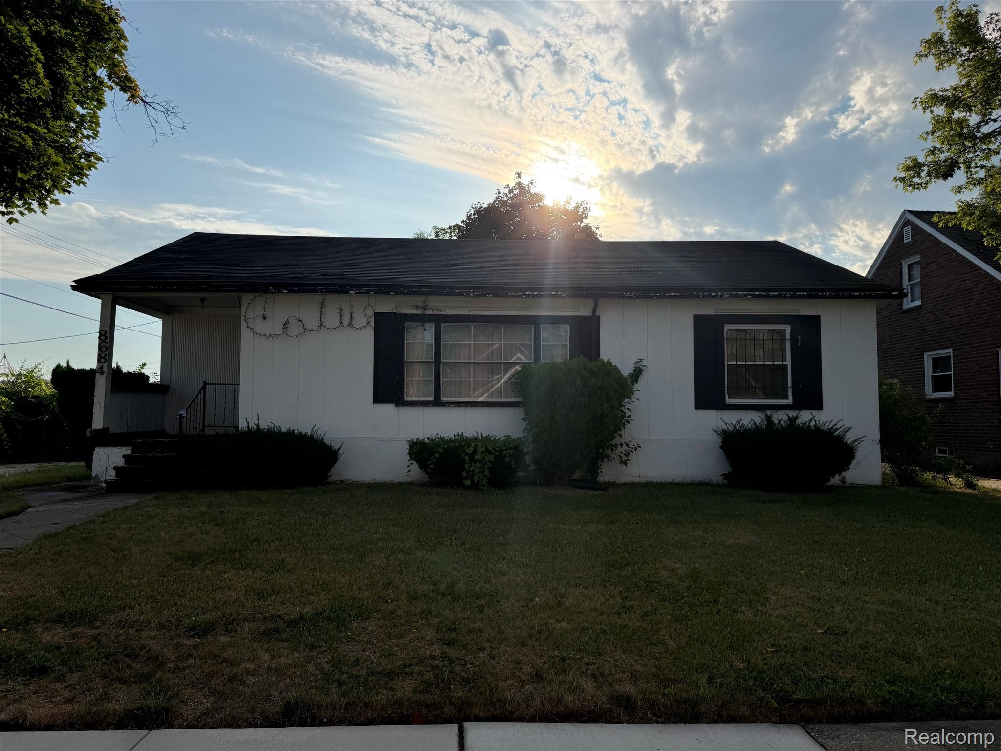 8684 Grandville Avenue Property Photo 1