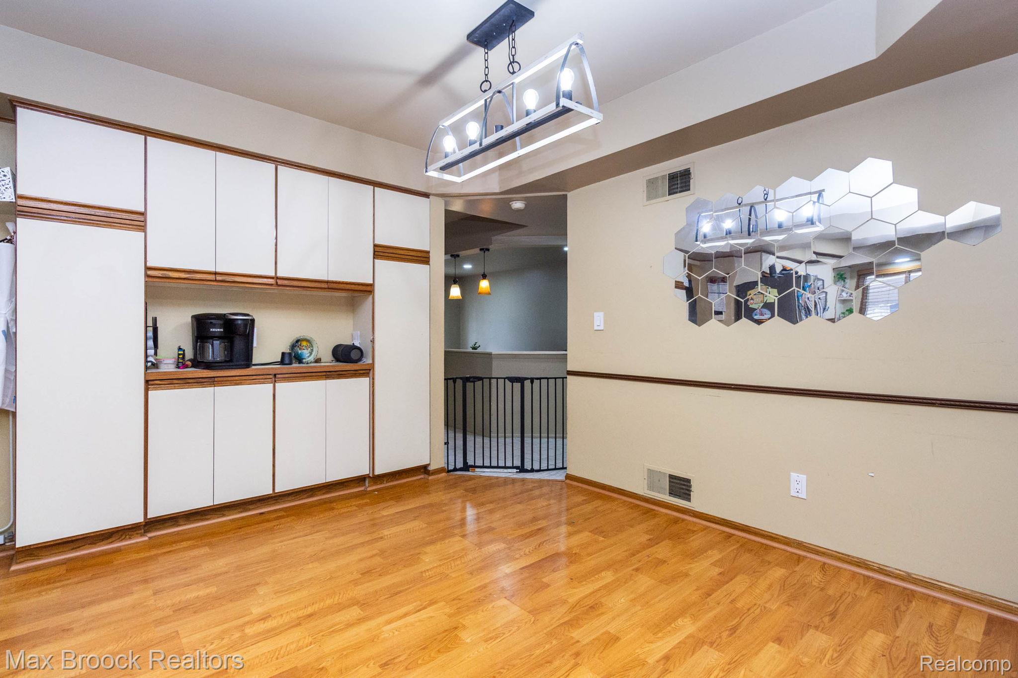 14943 Carmel Drive Property Photo 13