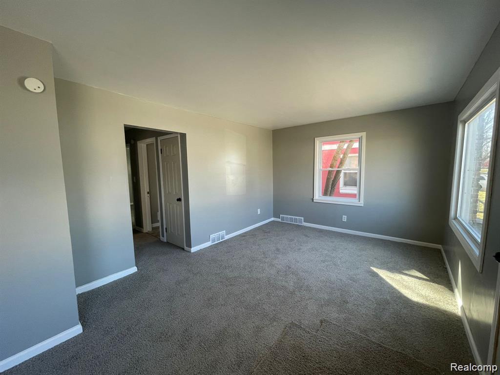 17924 Mackay Street Property Photo 3