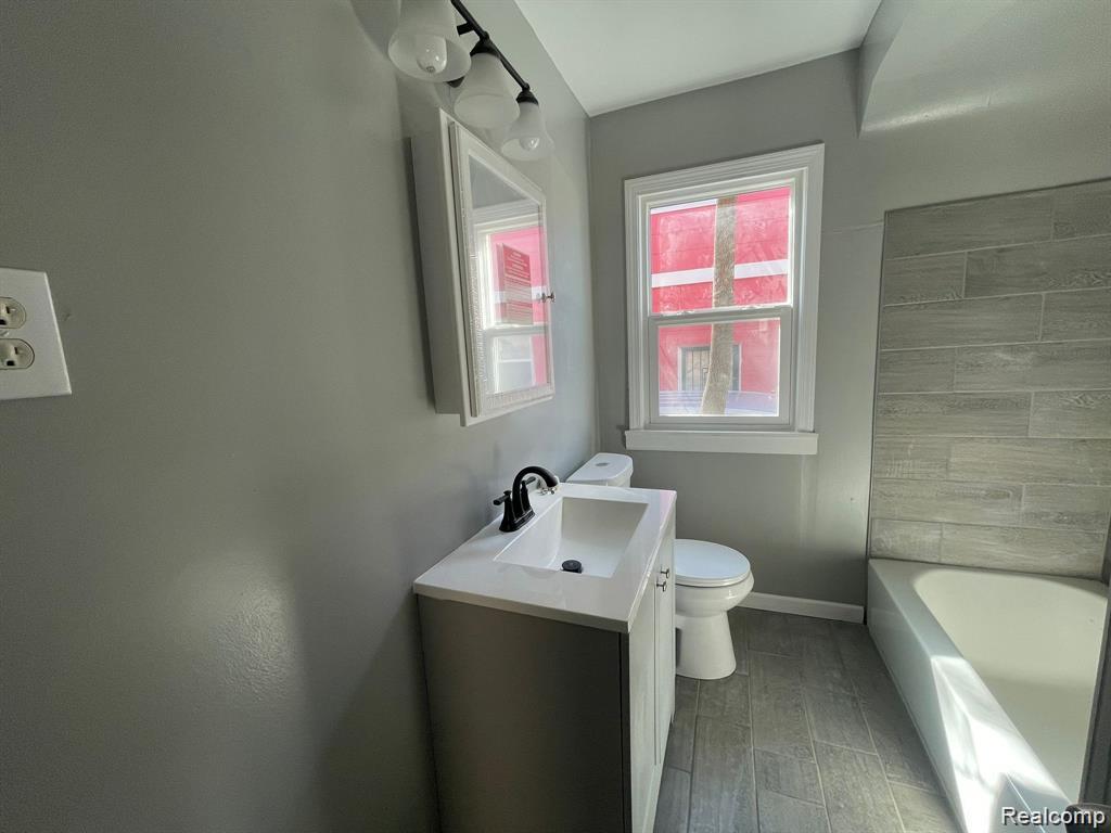 17924 Mackay Street Property Photo 6