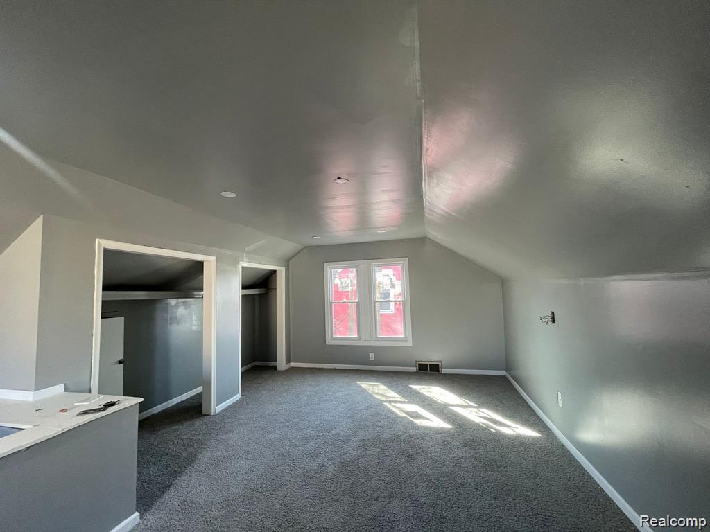 17924 Mackay Street Property Photo 9