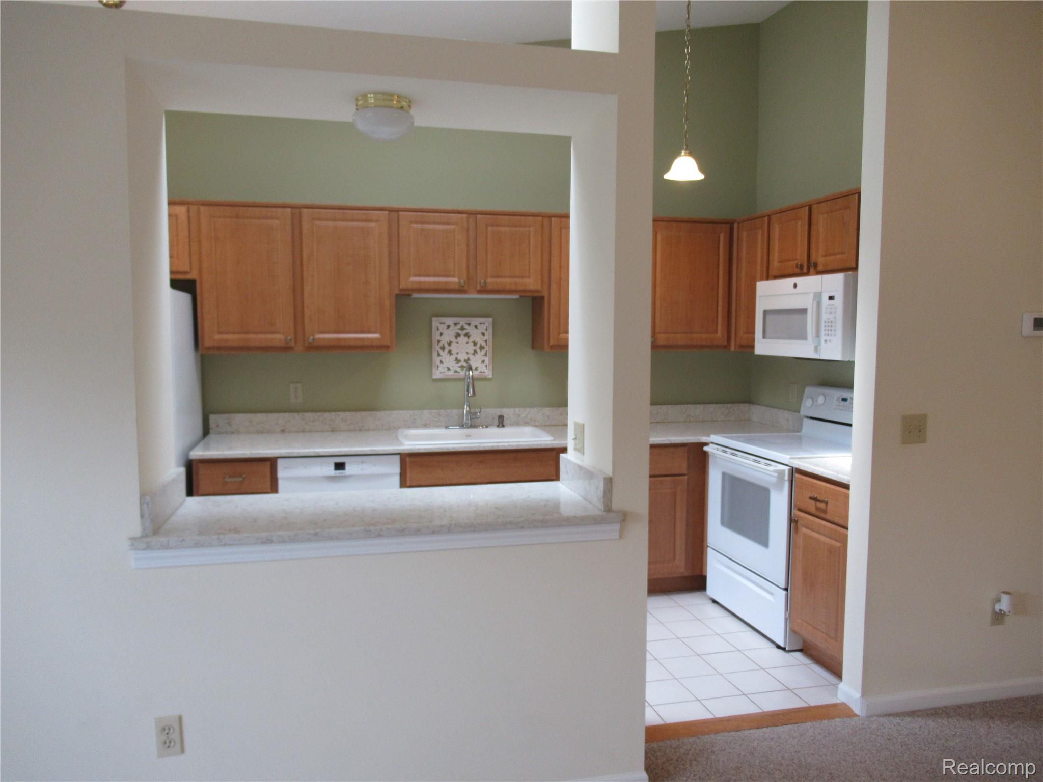 62341 Arlington Circle 3 Property Photo 6