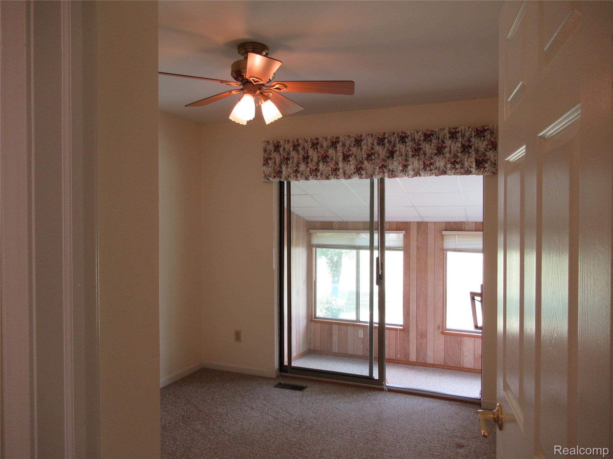 62341 Arlington Circle 3 Property Photo 13