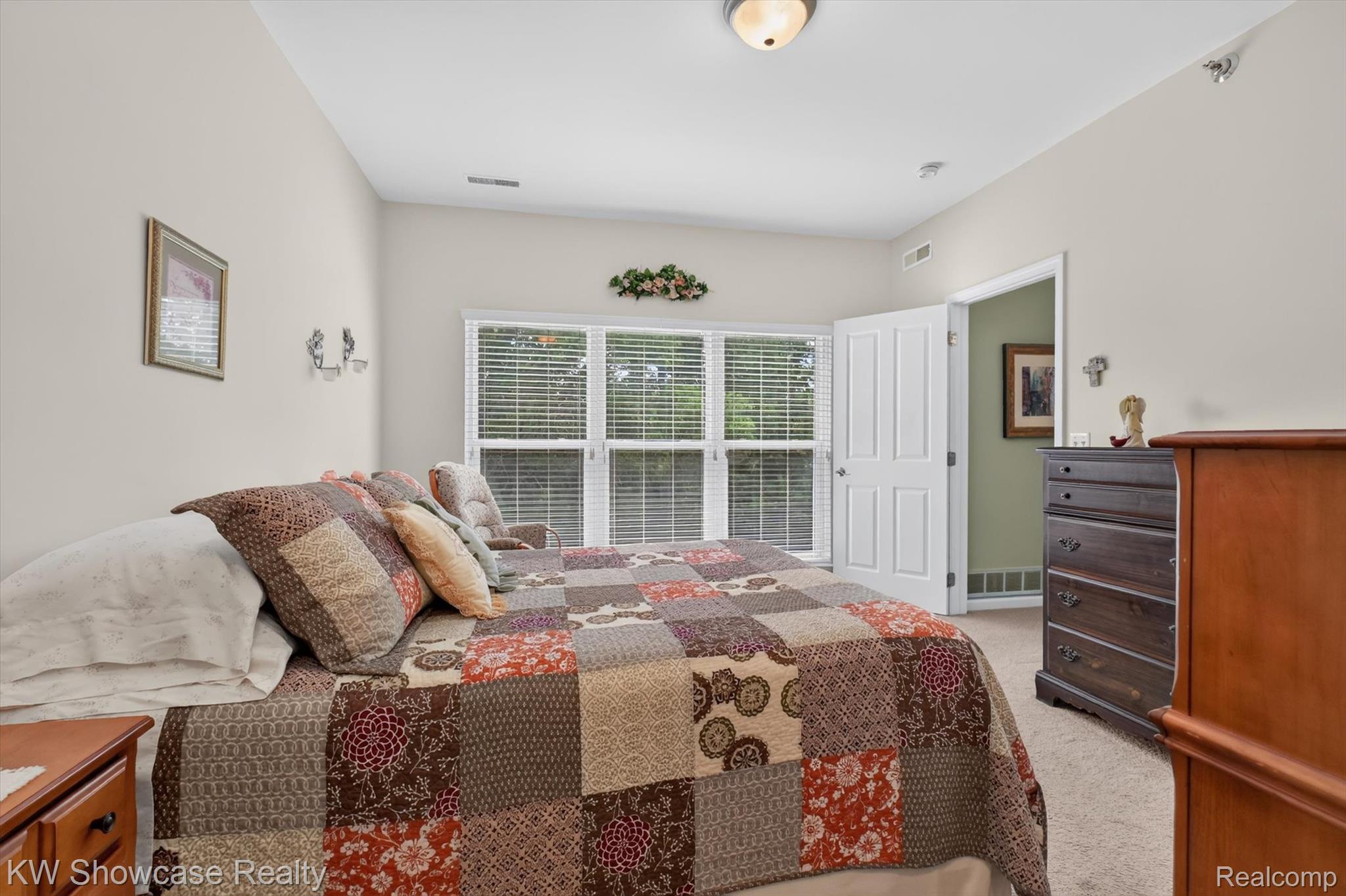 7100 Heron Hills Drive Property Photo 18