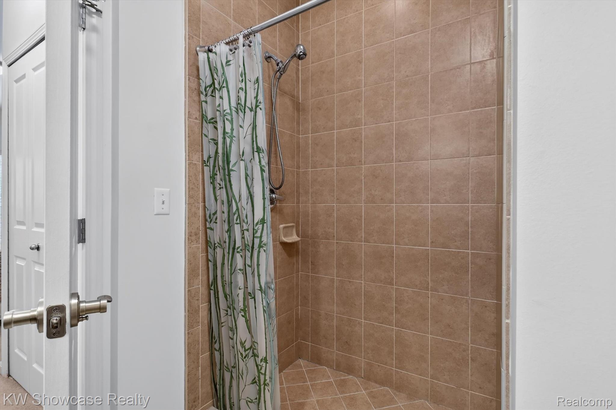 7100 Heron Hills Drive Property Photo 22