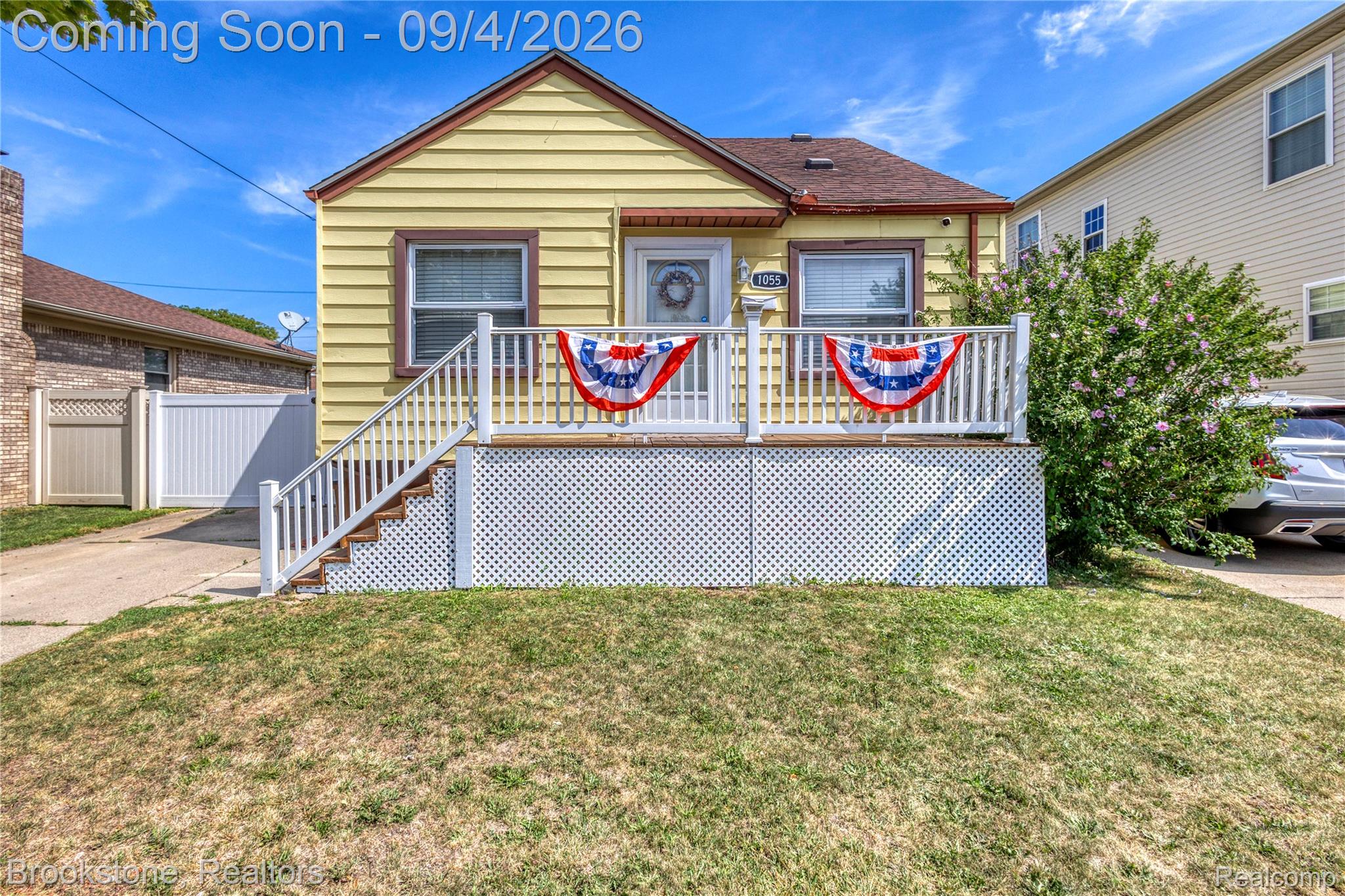 1055 8th Street