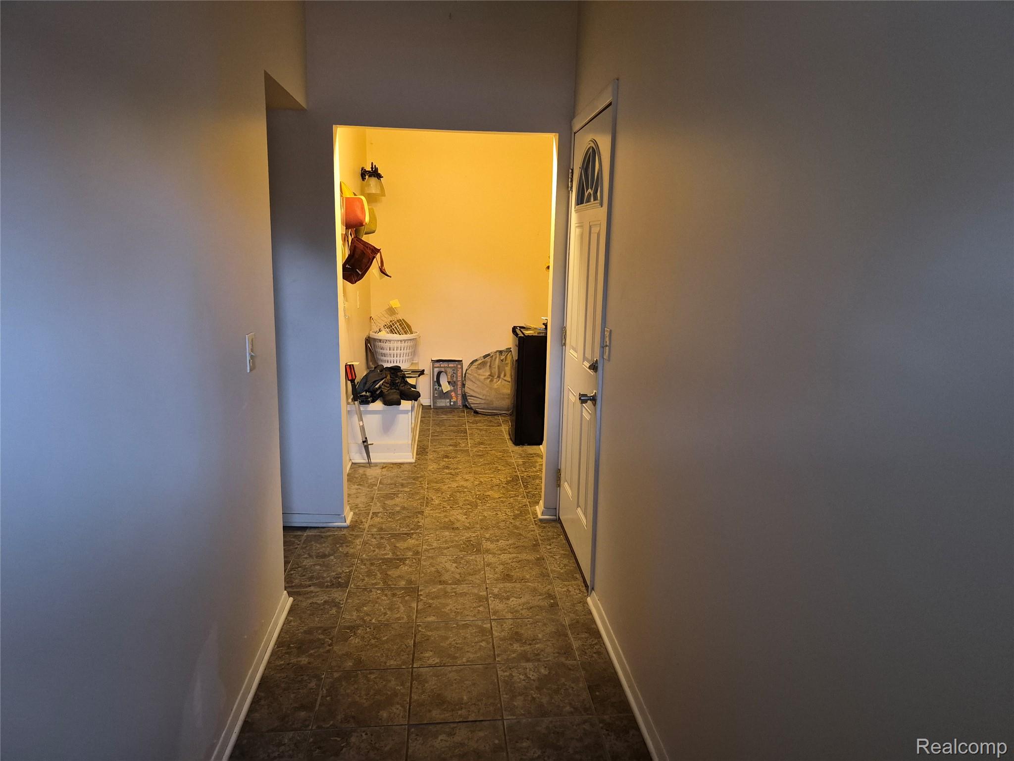 3498 W Walton Boulevard Property Photo 2