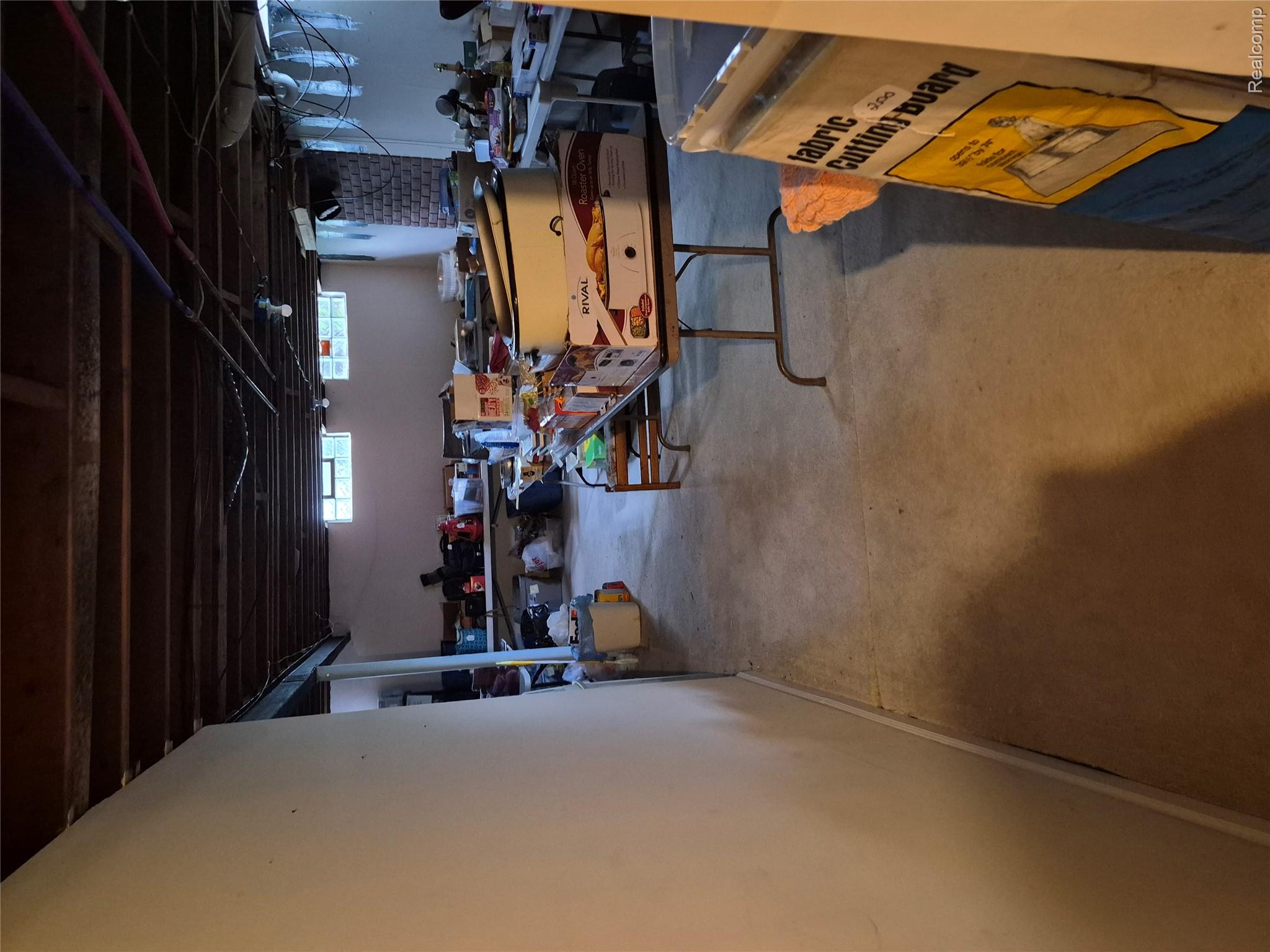 3498 W Walton Boulevard Property Photo 12