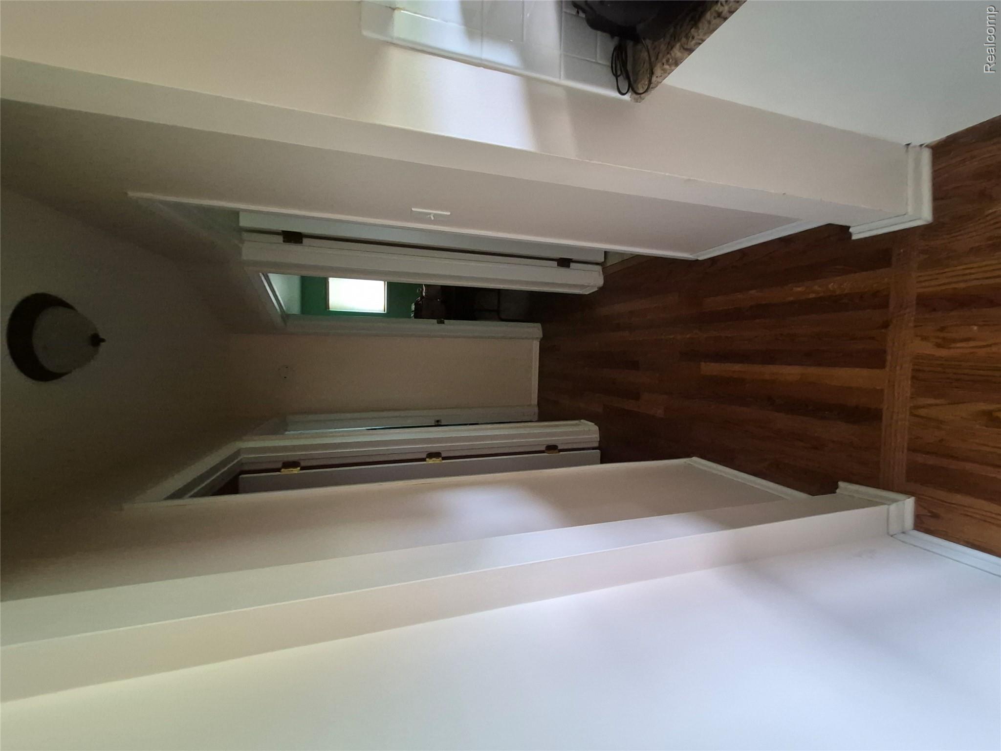 3498 W Walton Boulevard Property Photo 25
