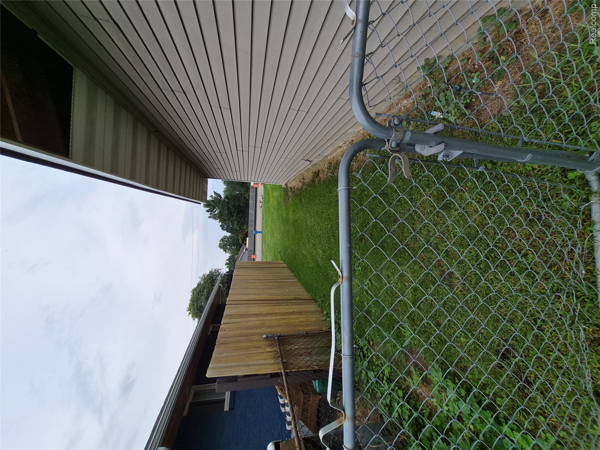 3498 W Walton Boulevard Property Photo 38