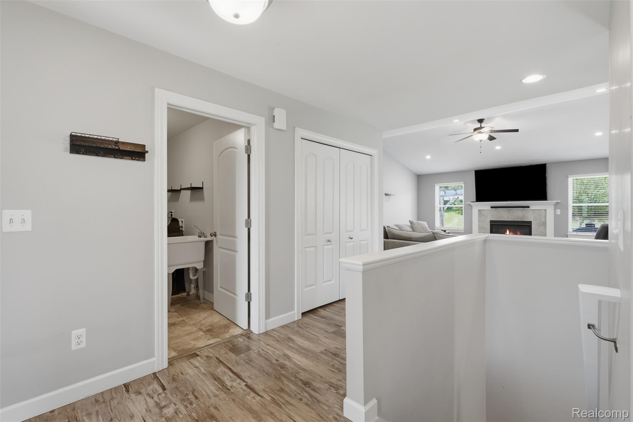 665 Marblewood Lane Property Photo 8
