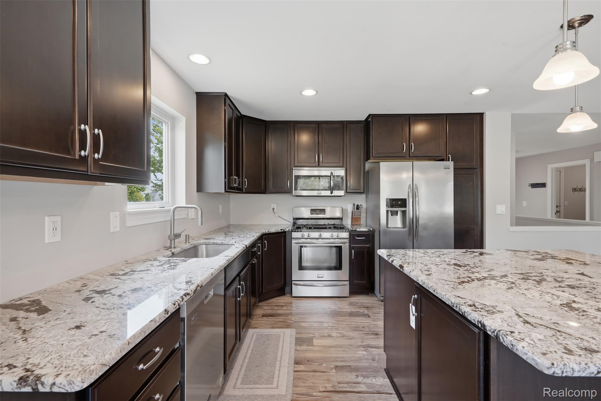 665 Marblewood Lane Property Photo 15