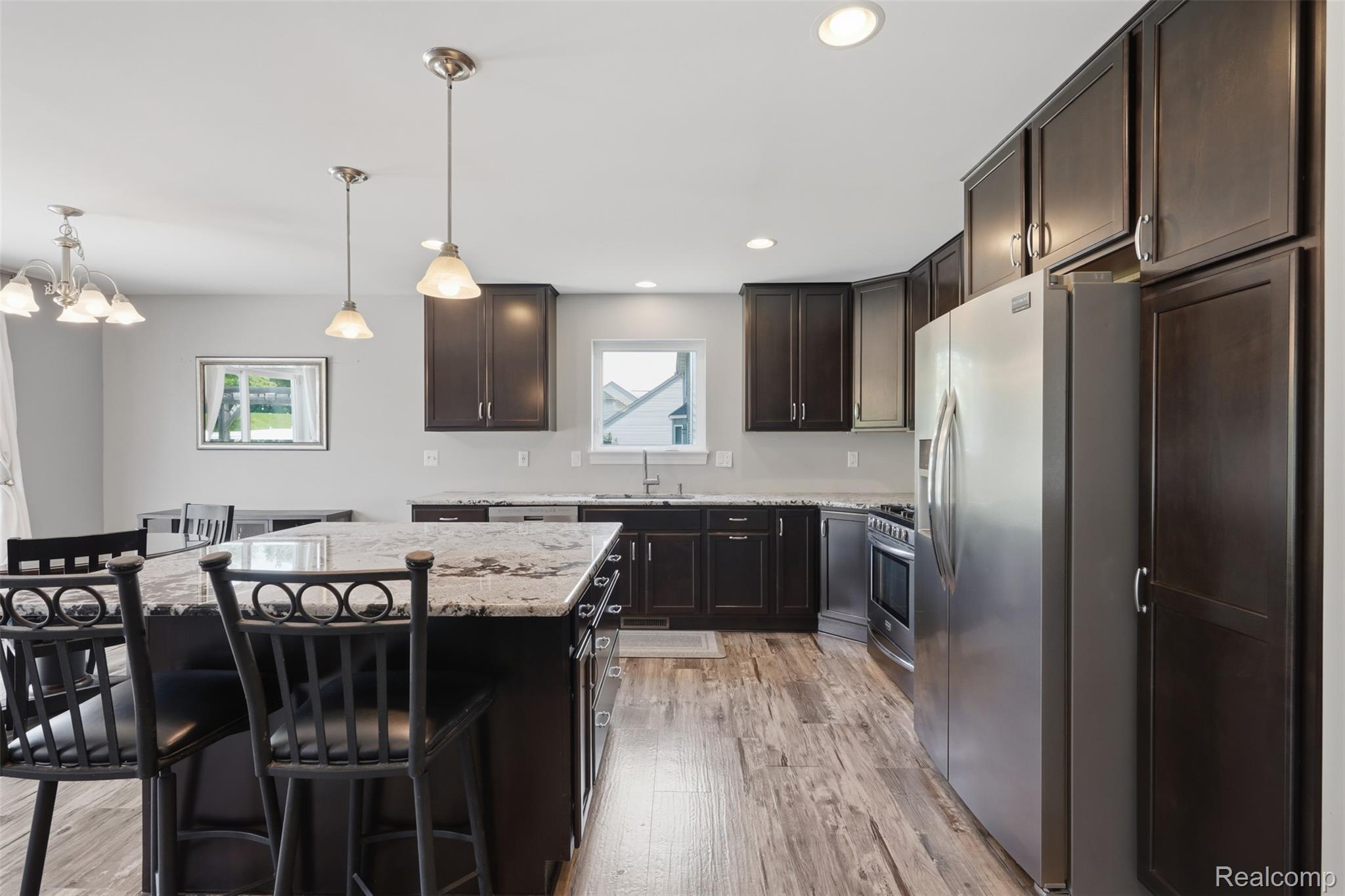 665 Marblewood Lane Property Photo 18