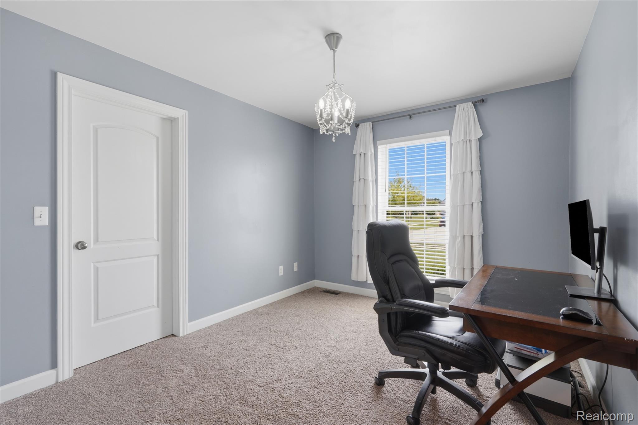 665 Marblewood Lane Property Photo 25