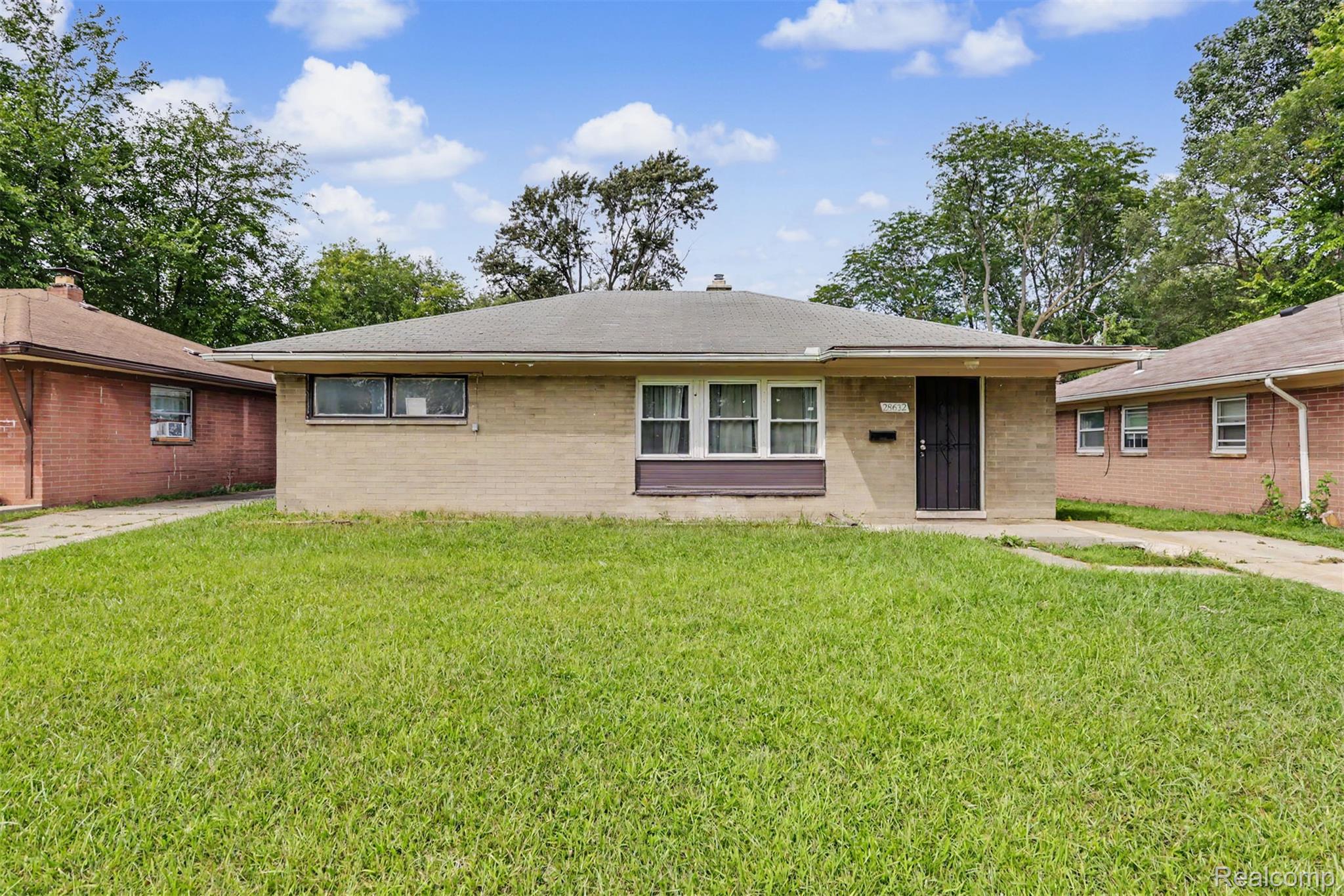 28632 Parkwood Street Property Photo 1