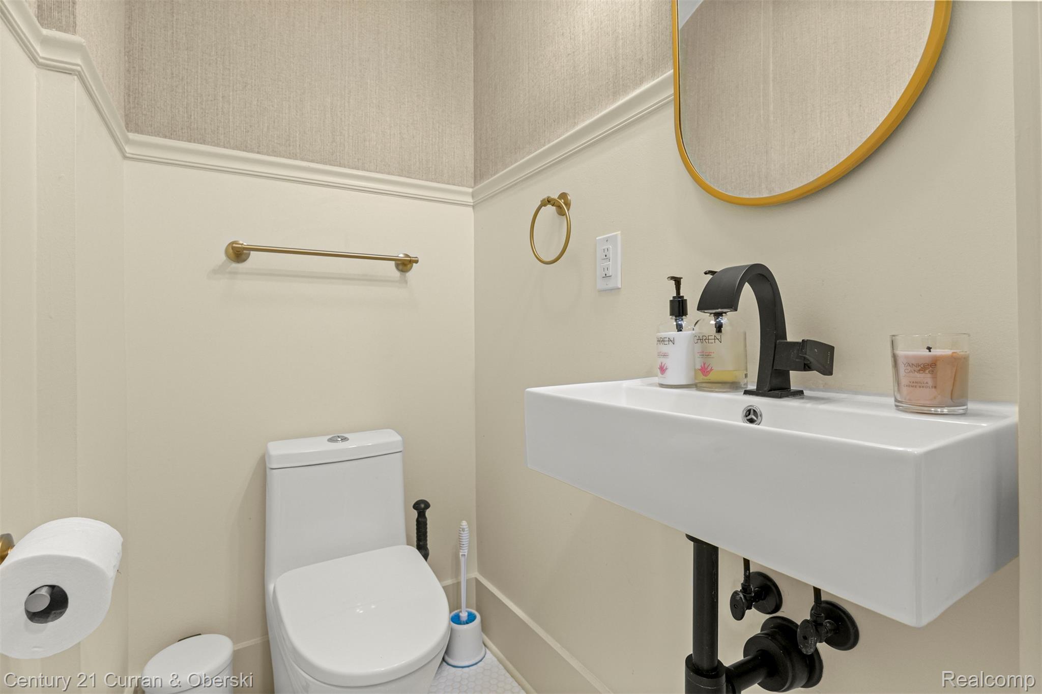 4815 Iroquois Street Property Photo 28