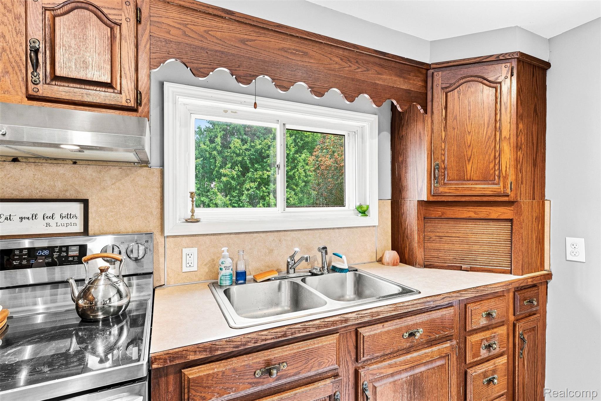 3319 Valentine Road Property Photo 16