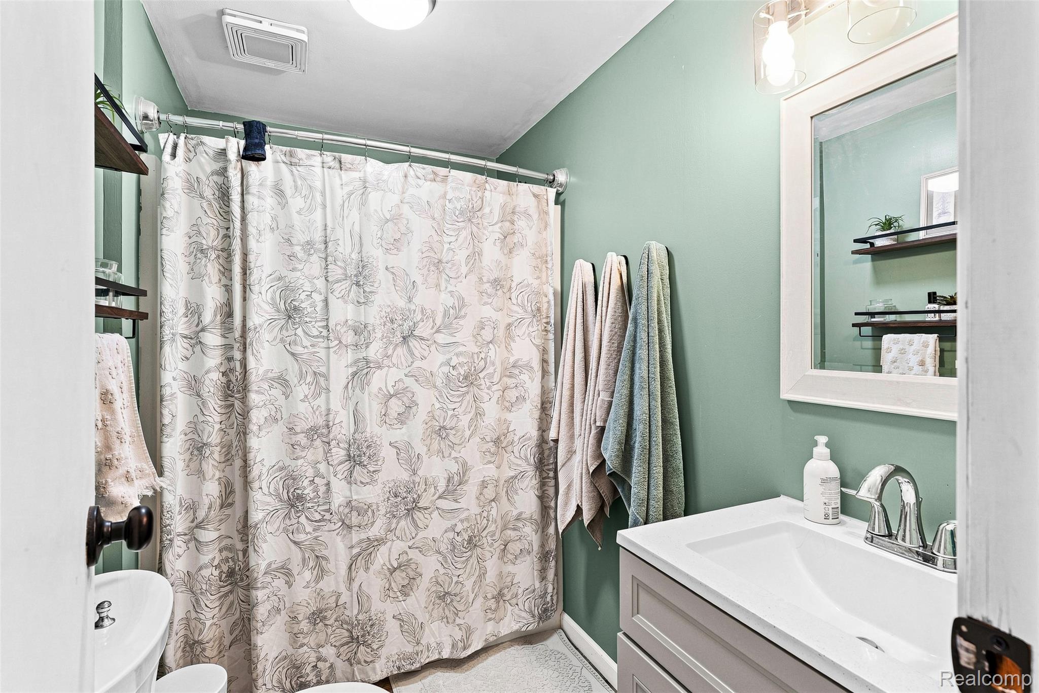 3319 Valentine Road Property Photo 19