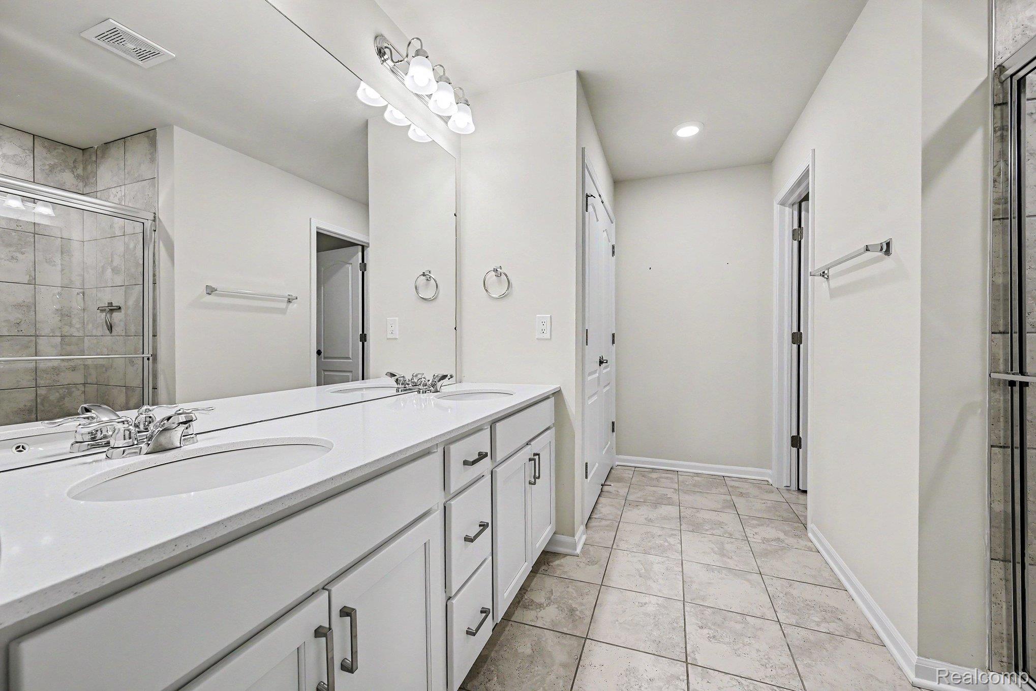 2298 Addison Circle Property Photo 22