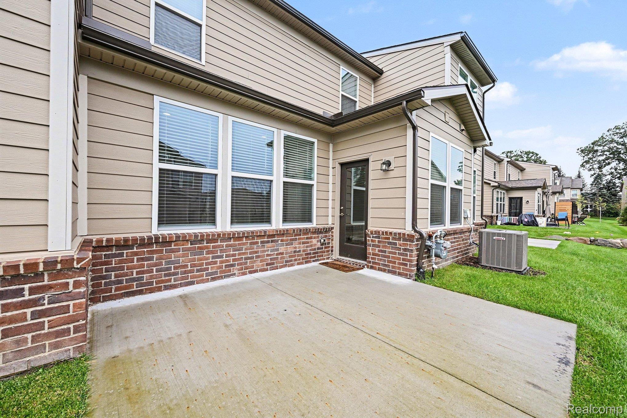 2298 Addison Circle Property Photo 25