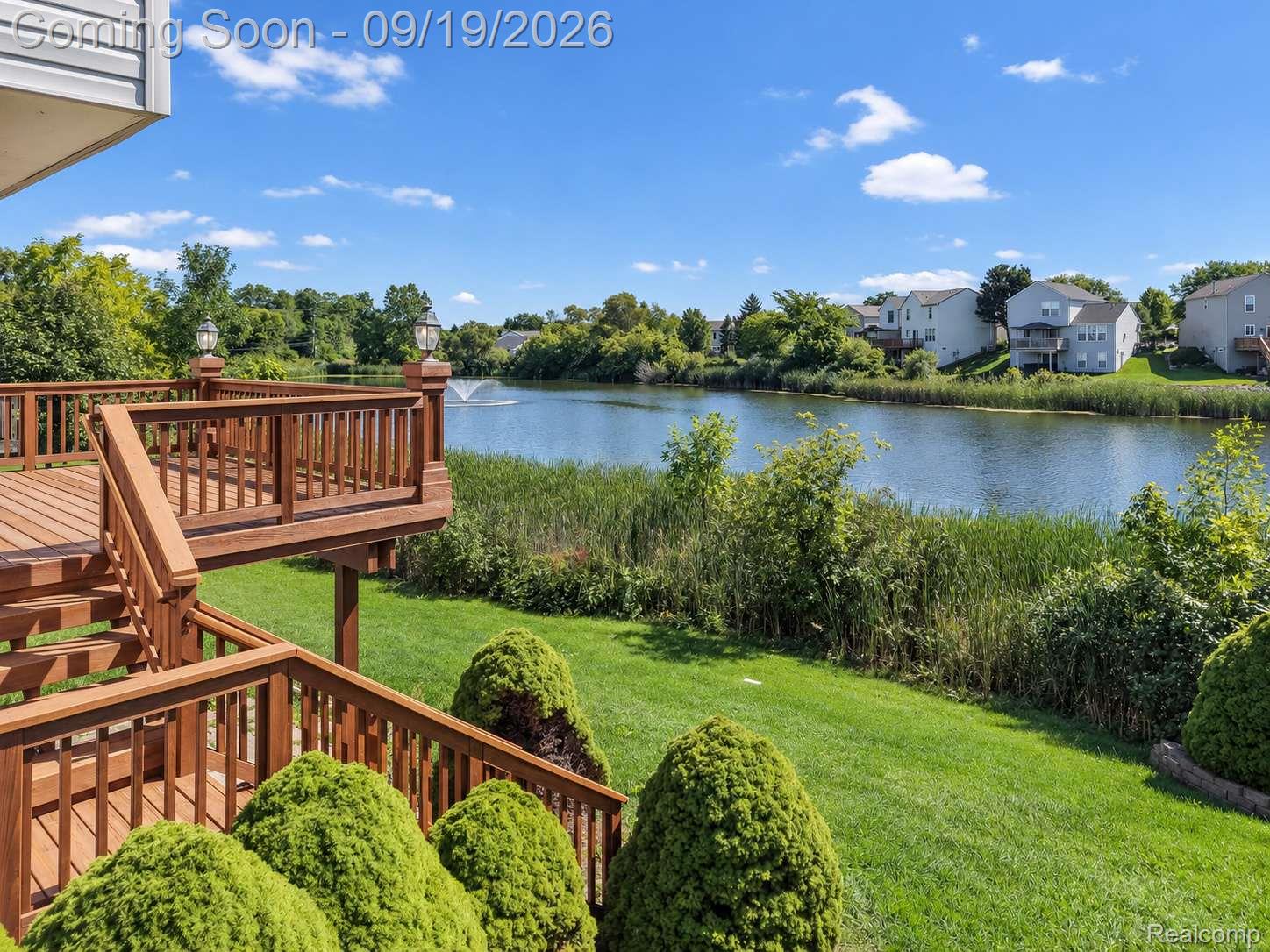 10065 Edgewater Trail Property Photo 14