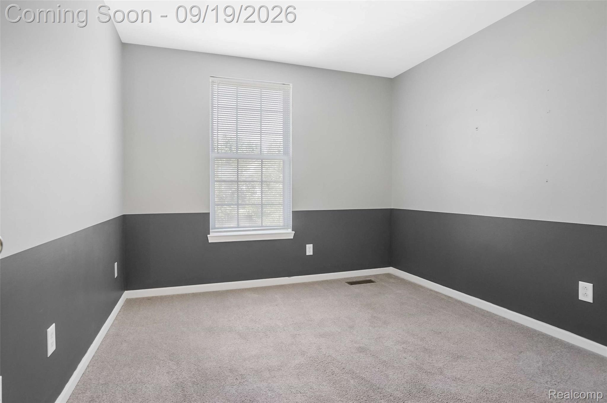 10065 Edgewater Trail Property Photo 33