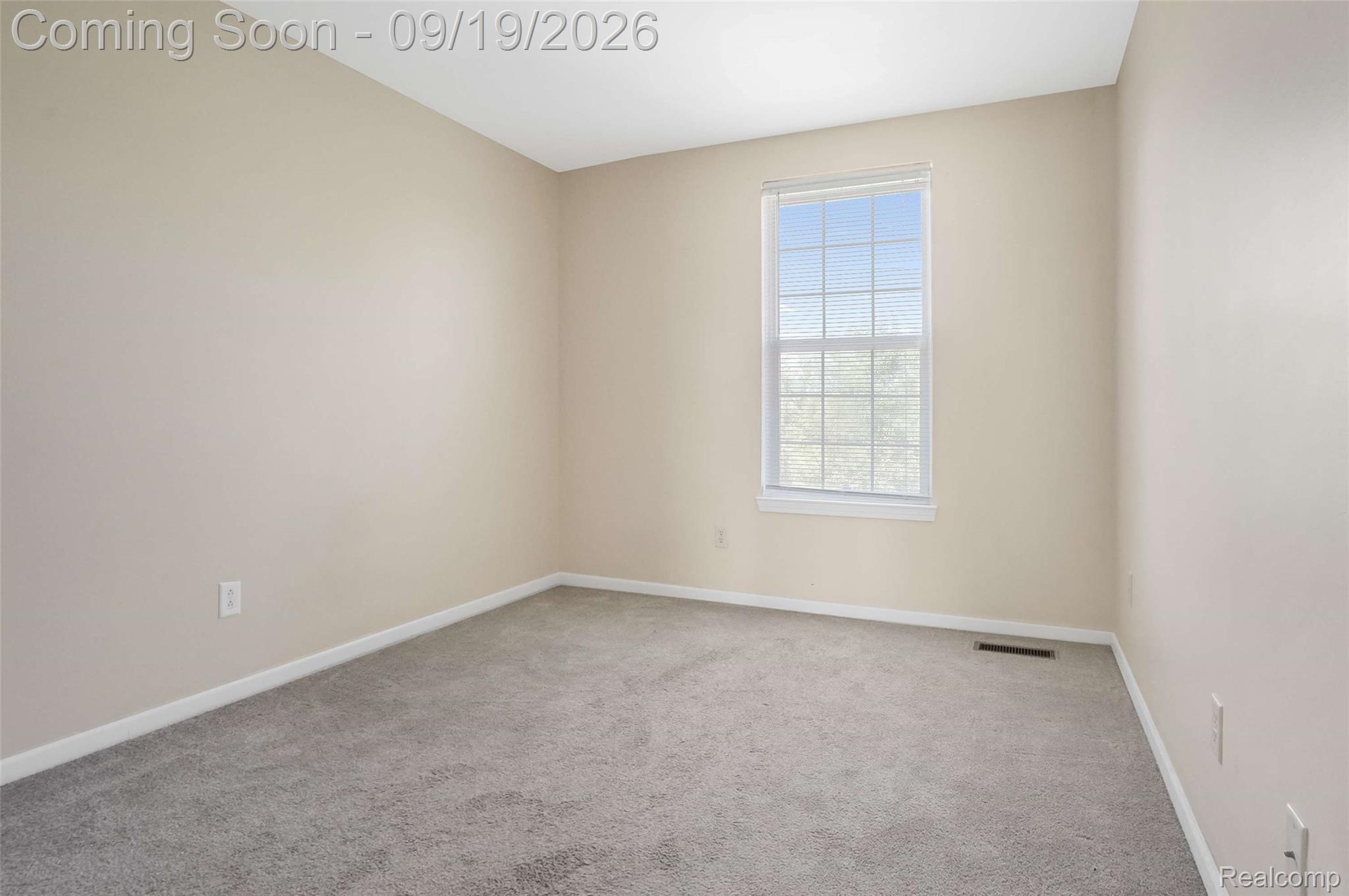10065 Edgewater Trail Property Photo 34