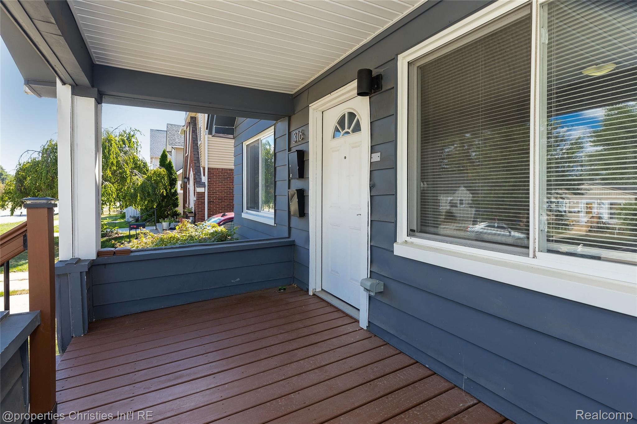 316 Spencer Street Property Photo 2