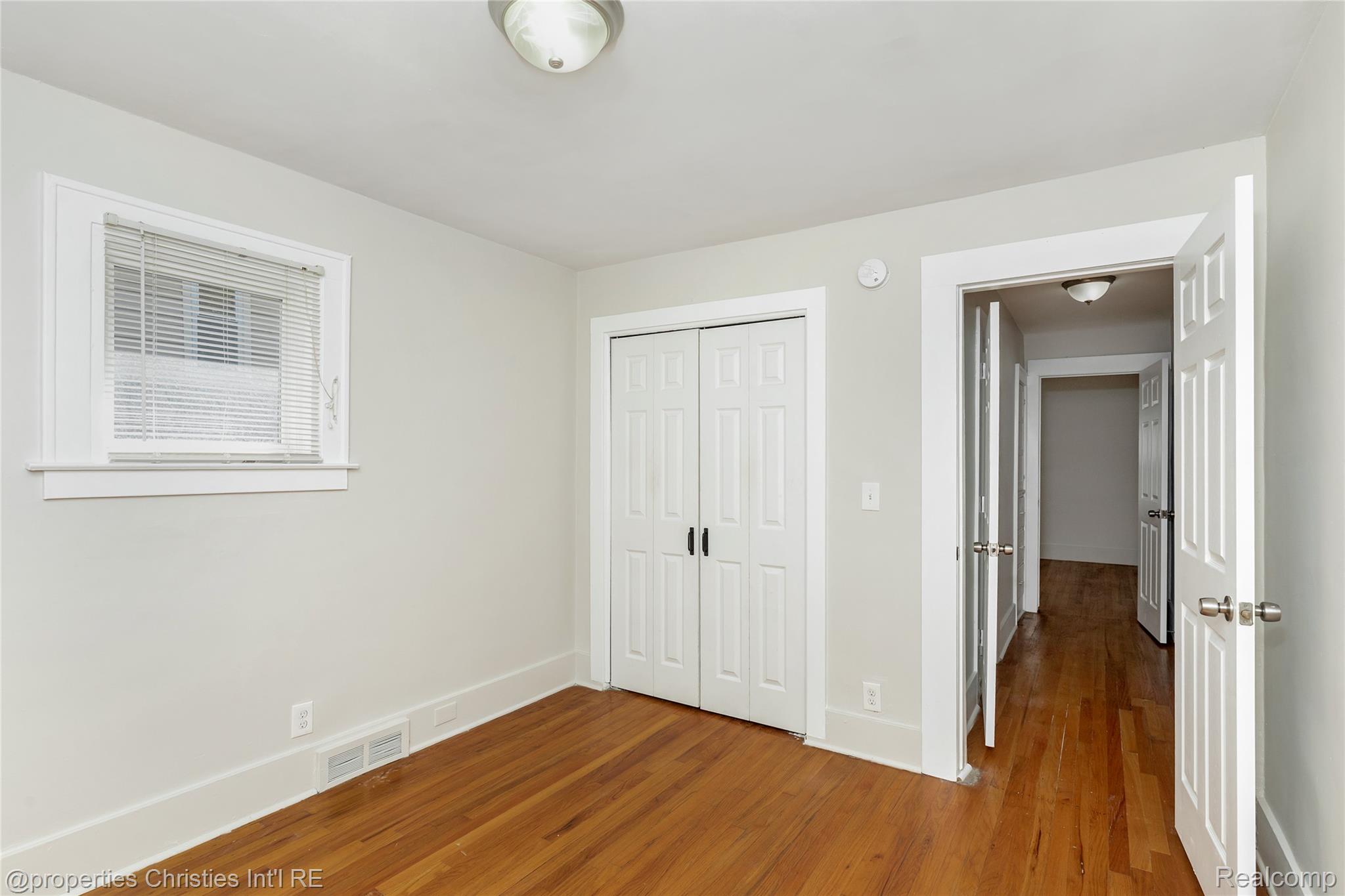 316 Spencer Street Property Photo 12